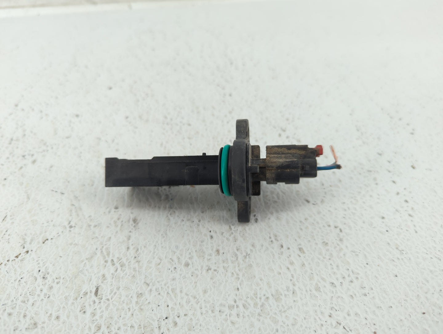 2013 Buick Encore Air Cleaner Intake-duct Hose Tube - Oemusedautoparts1.com