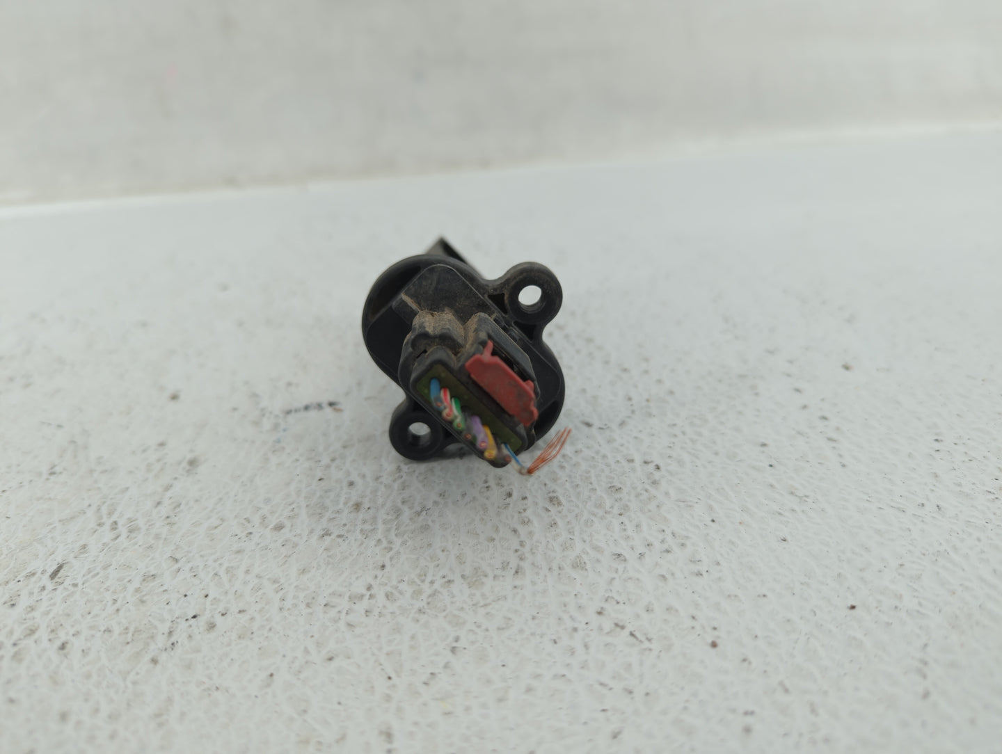 2013 Buick Encore Air Cleaner Intake-duct Hose Tube - Oemusedautoparts1.com