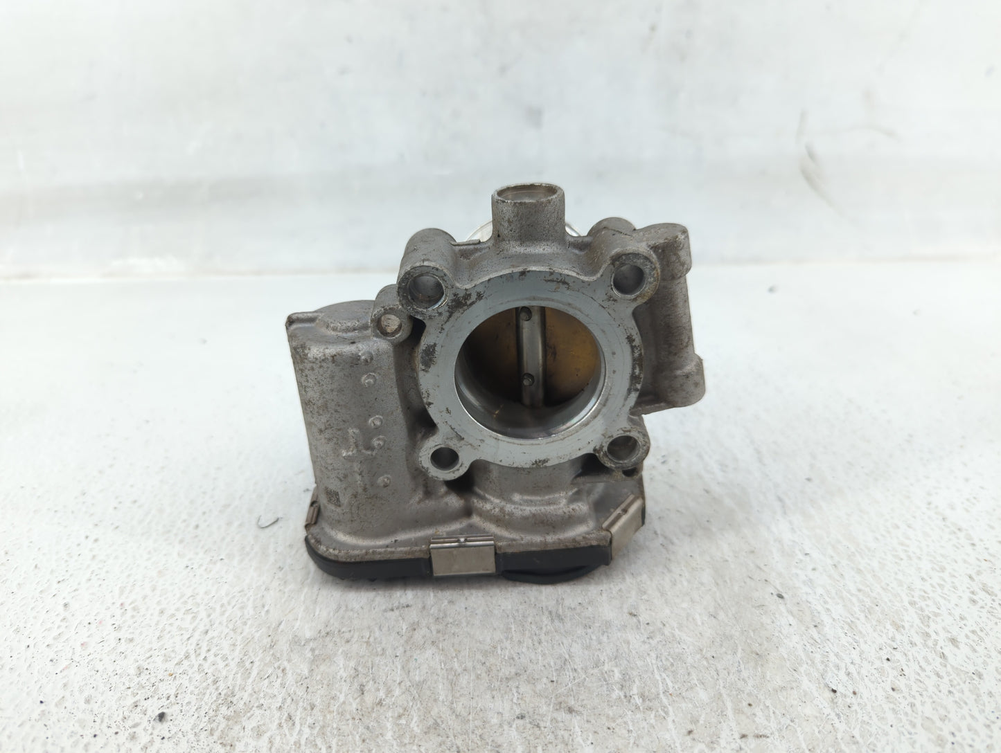 2013-2021 Buick Encore Throttle Body P/N:55581662 Fits Fits 2011 2012 2013 2014 2015 2016 2017 2018 2019 2020 2021 OEM Used 