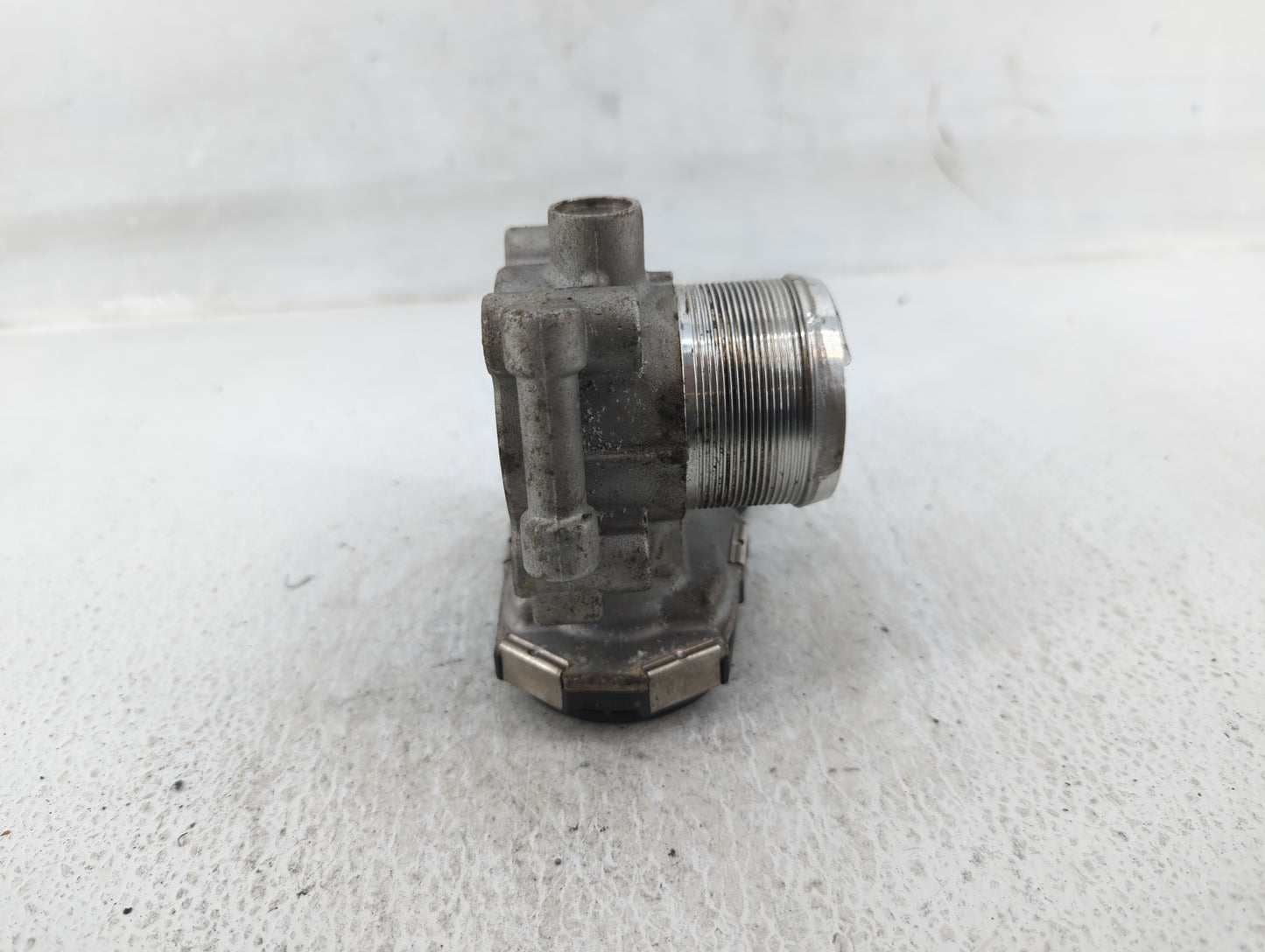 2013-2021 Buick Encore Throttle Body P/N:55581662 Fits Fits 2011 2012 2013 2014 2015 2016 2017 2018 2019 2020 2021 OEM Used 