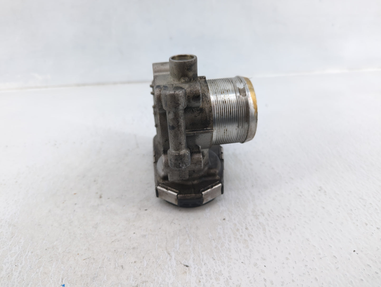 2013-2021 Buick Encore Throttle Body P/N:55581662 Fits Fits 2011 2012 2013 2014 2015 2016 2017 2018 2019 2020 2021 OEM Used 