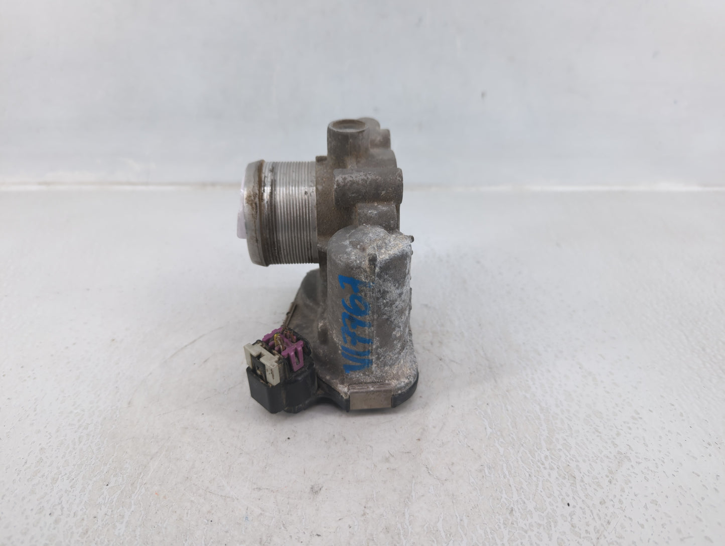 2013-2021 Buick Encore Throttle Body P/N:55581662 Fits Fits 2011 2012 2013 2014 2015 2016 2017 2018 2019 2020 2021 OEM Used 