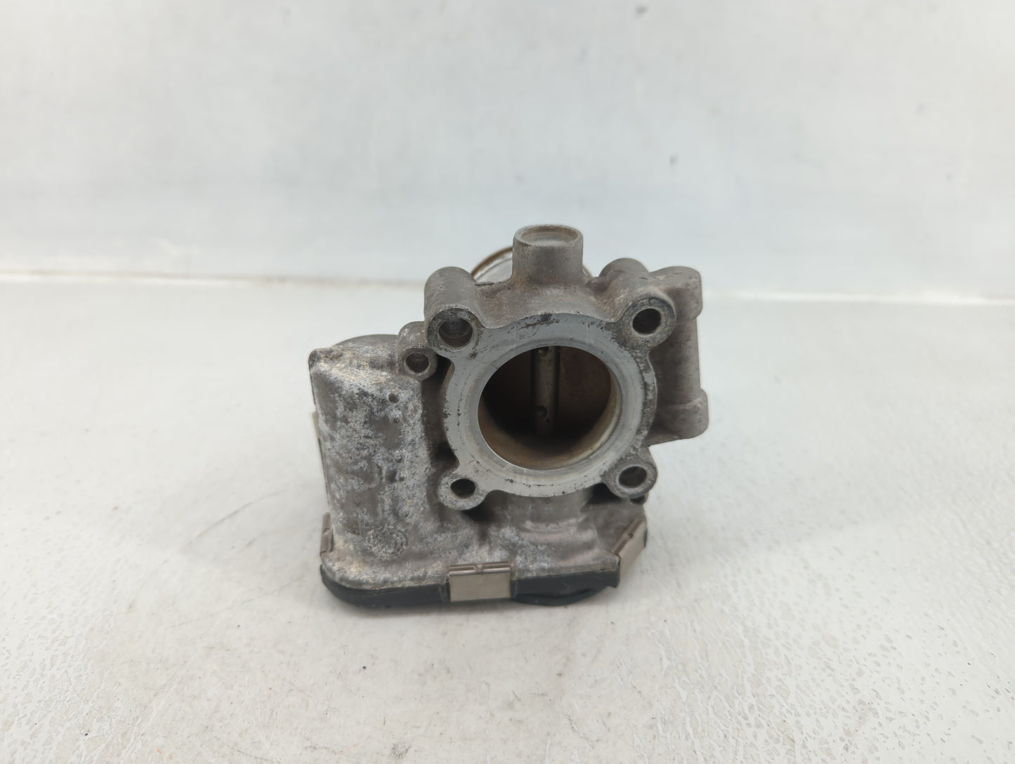 2013-2021 Buick Encore Throttle Body P/N:55581662 Fits Fits 2011 2012 2013 2014 2015 2016 2017 2018 2019 2020 2021 OEM Used 
