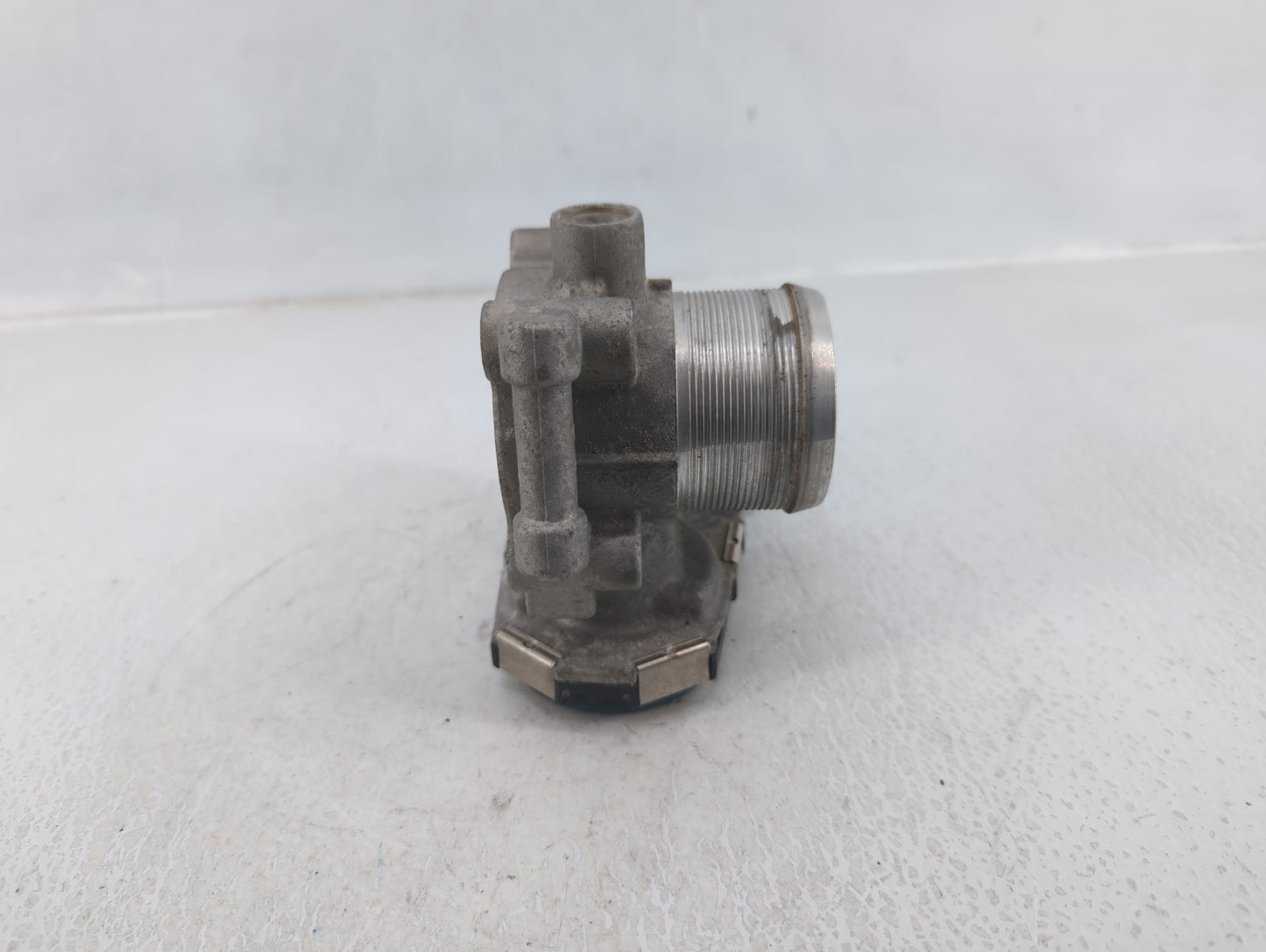 2013-2021 Buick Encore Throttle Body P/N:55581662 Fits Fits 2011 2012 2013 2014 2015 2016 2017 2018 2019 2020 2021 OEM Used 