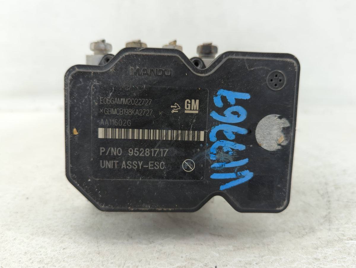2013 Buick Encore Anti-Lock Brake ABS Pump Module Actuator OEM P/N:95281717 Fits OEM Used Auto Parts - Oemusedautoparts1.com