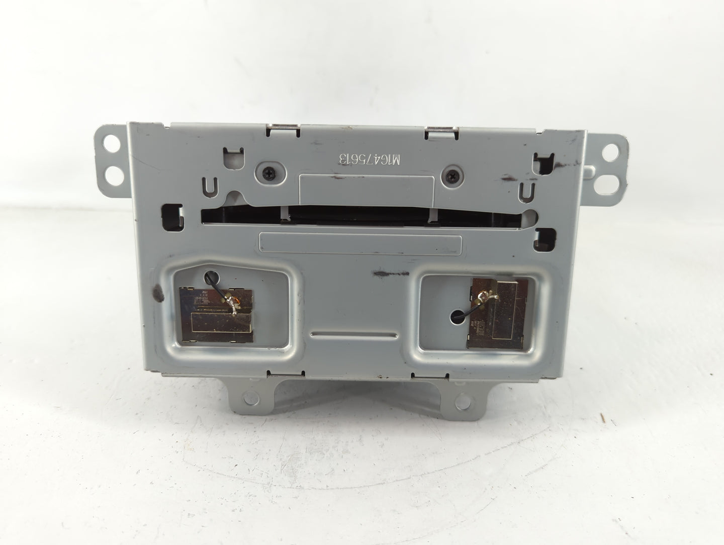 2013-2014 Buick Encore Radio AM FM Cd Player Receiver Replacement P/N:95298147 Fits Fits 2013 2014 OEM Used Auto Parts - Oem