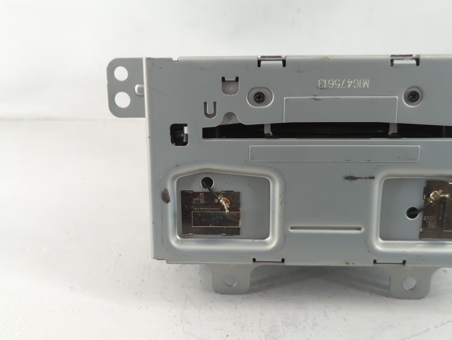 2013-2014 Buick Encore Radio AM FM Cd Player Receiver Replacement P/N:95298147 Fits Fits 2013 2014 OEM Used Auto Parts - Oem