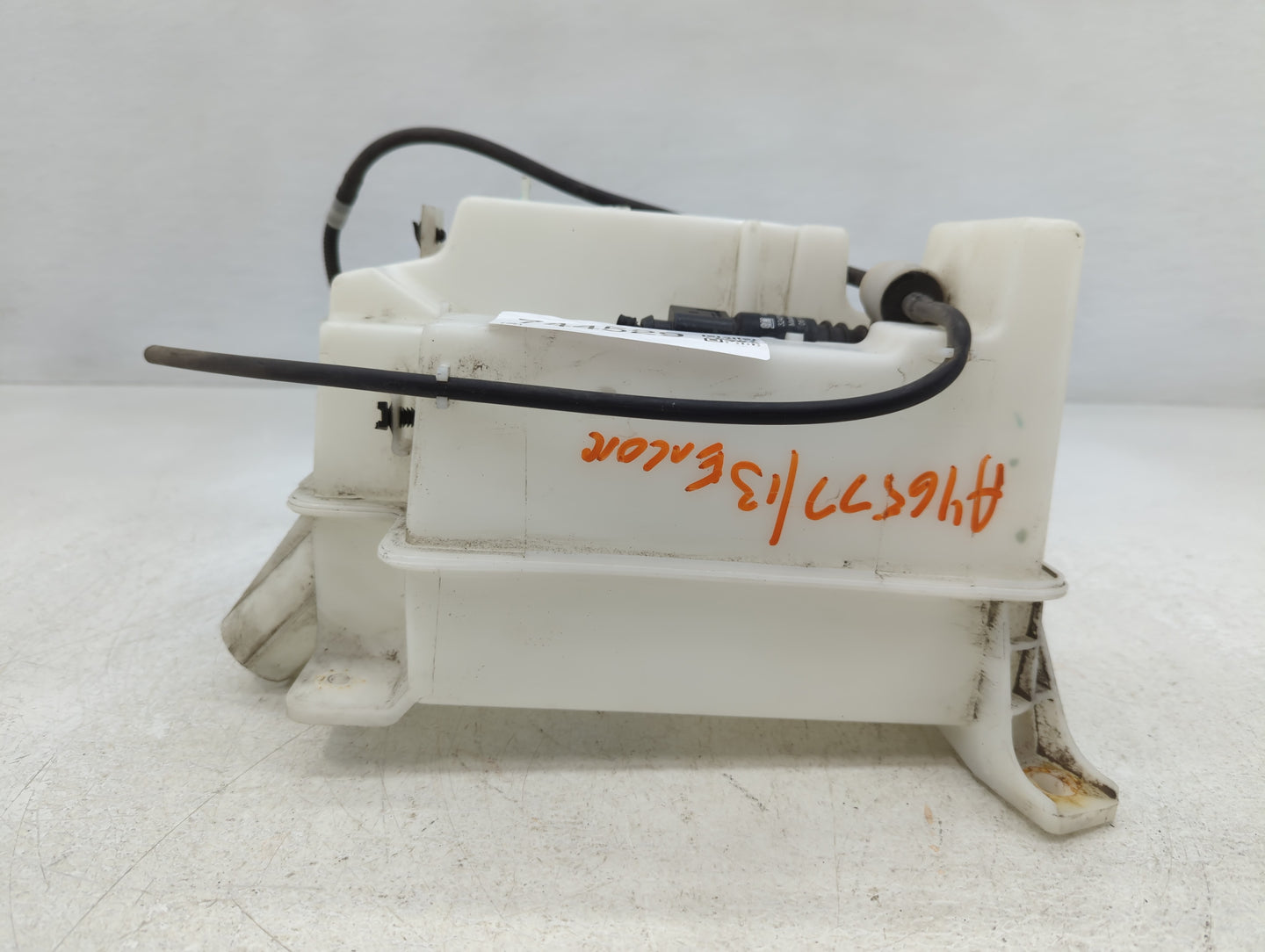 2013-2014 Buick Encore Windshield Washer Fluid Reservoir Bottle Oem - Oemusedautoparts1.com