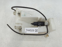 2013-2014 Buick Encore Windshield Washer Fluid Reservoir Bottle Oem - Oemusedautoparts1.com