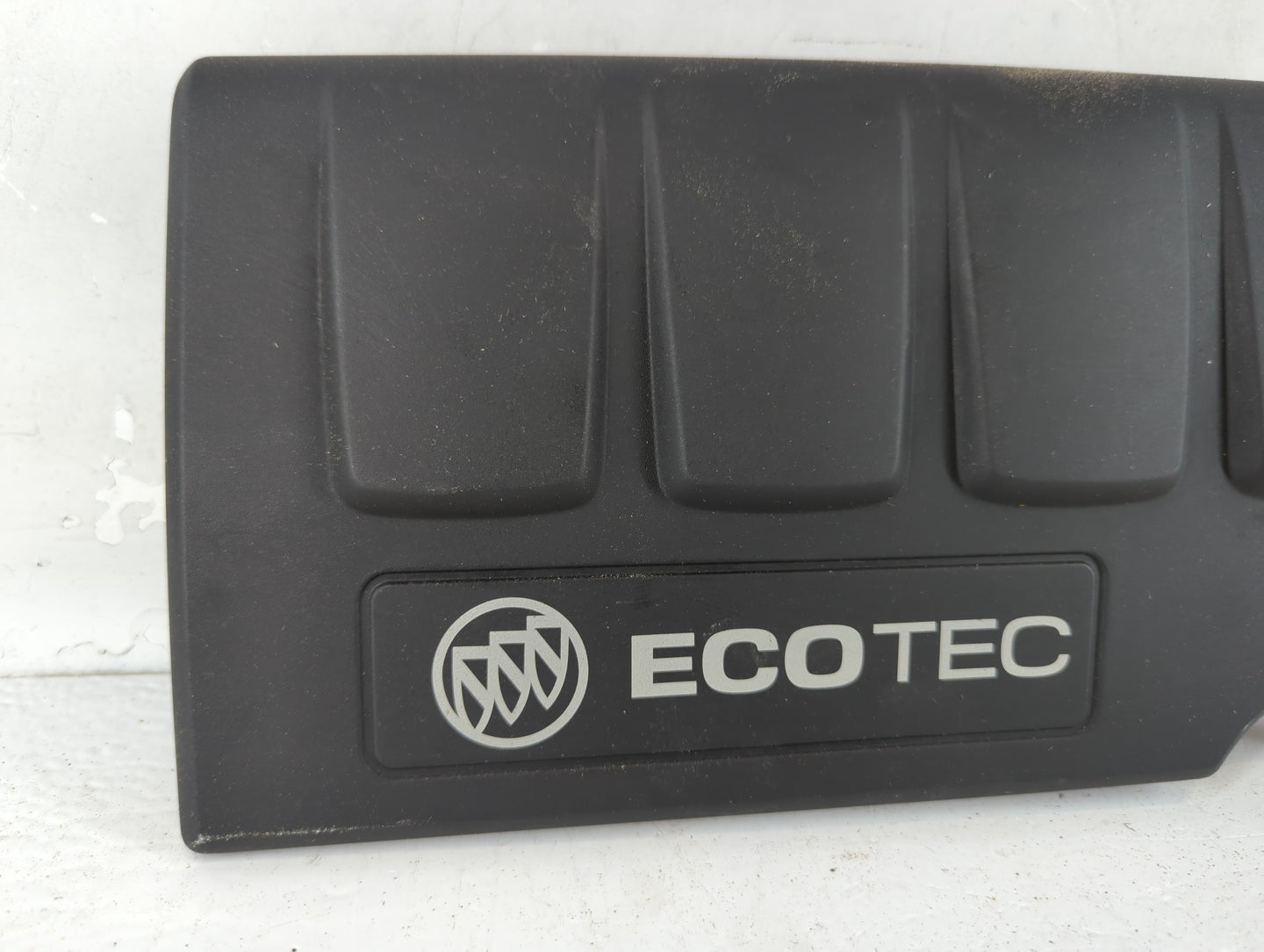 2013 Buick Encore Engine Cover - Oemusedautoparts1.com