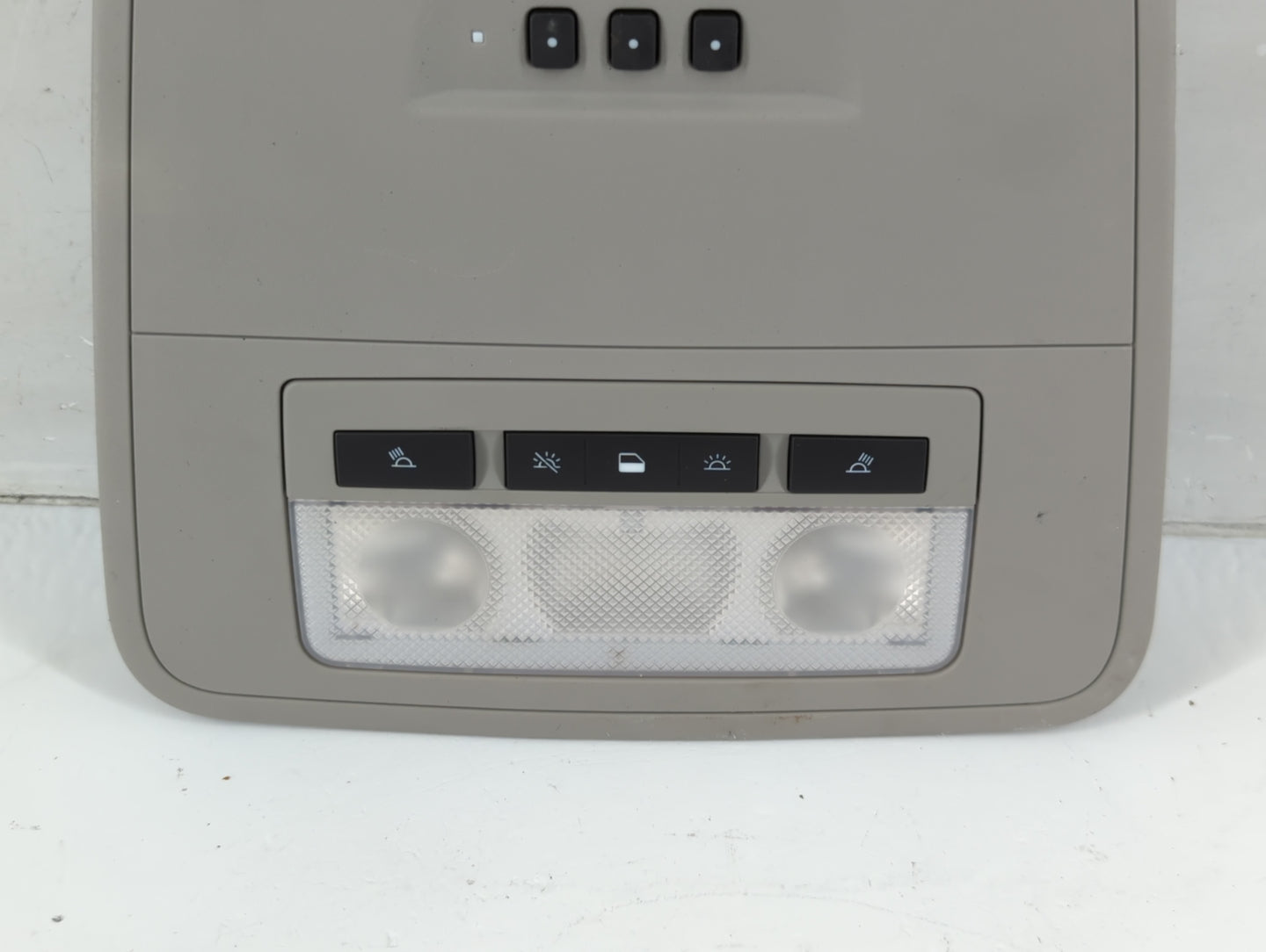 2013 Buick Lacross Overhead Roof Console - Oemusedautoparts1.com