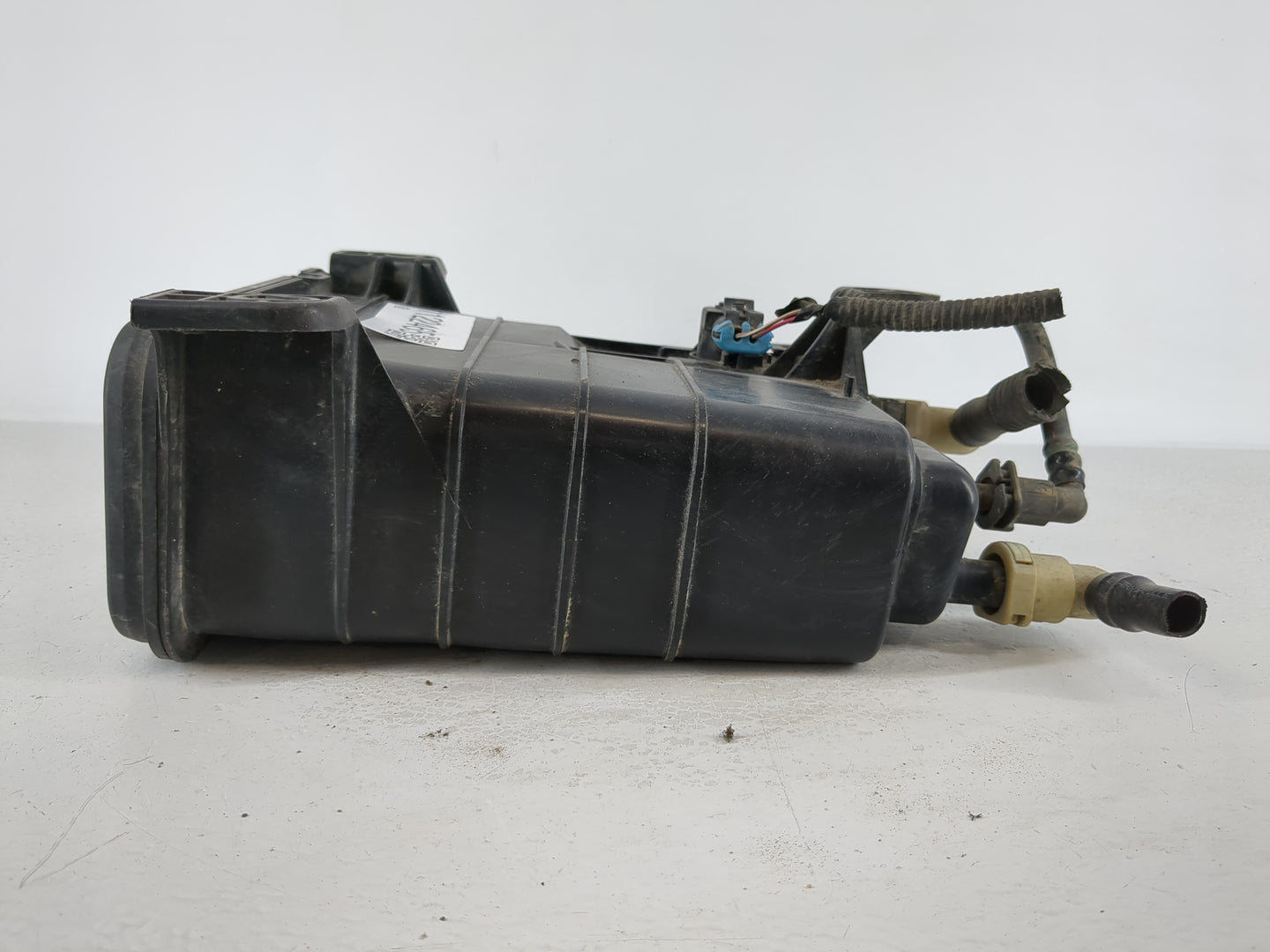 2013 Buick Lacrosse Fuel Vapor Charcoal Canister 1122465 - Oemusedautoparts1.com