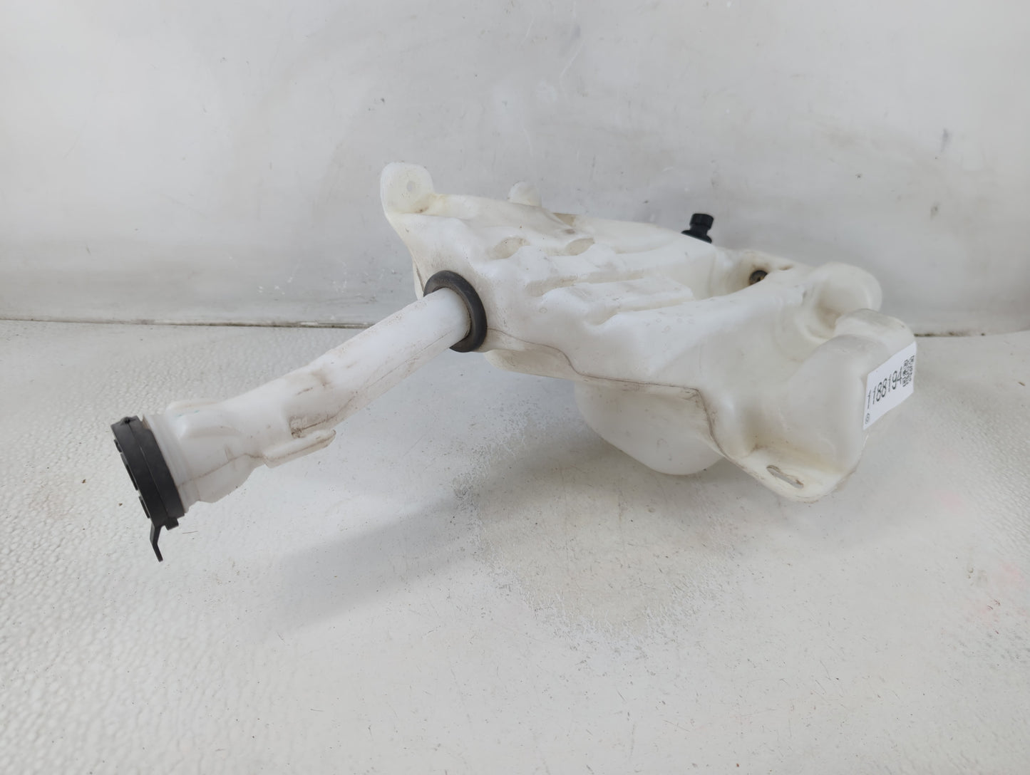 2010-2016 Buick Lacrosse Windshield Washer Fluid Reservoir Bottle Oem - Oemusedautoparts1.com