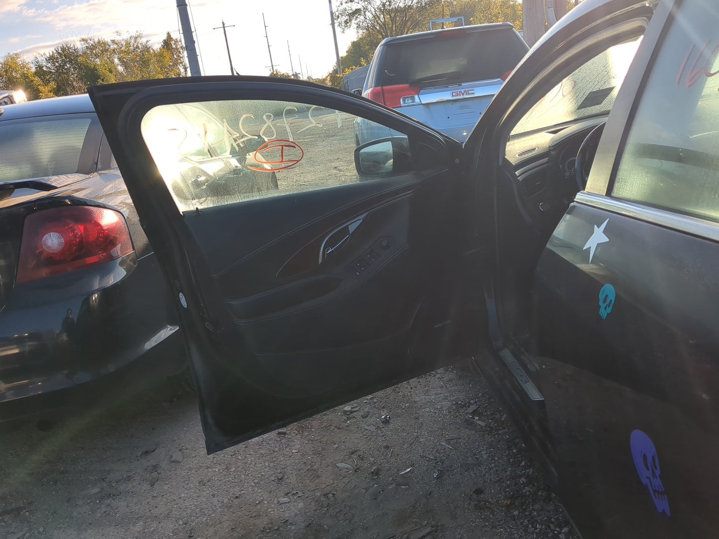 2010-2016 Buick Lacrosse Driver Front Door Oem 1191171 - Oemusedautoparts1.com