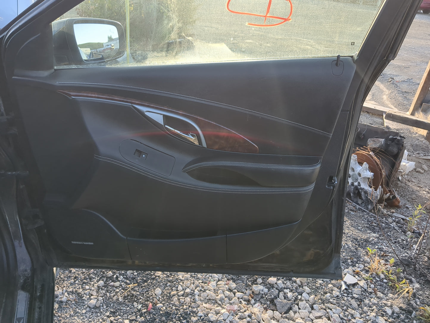 2013 Buick Lacrosse Front Right Passenger Interior Door Panel Trim 1191292 - Oemusedautoparts1.com