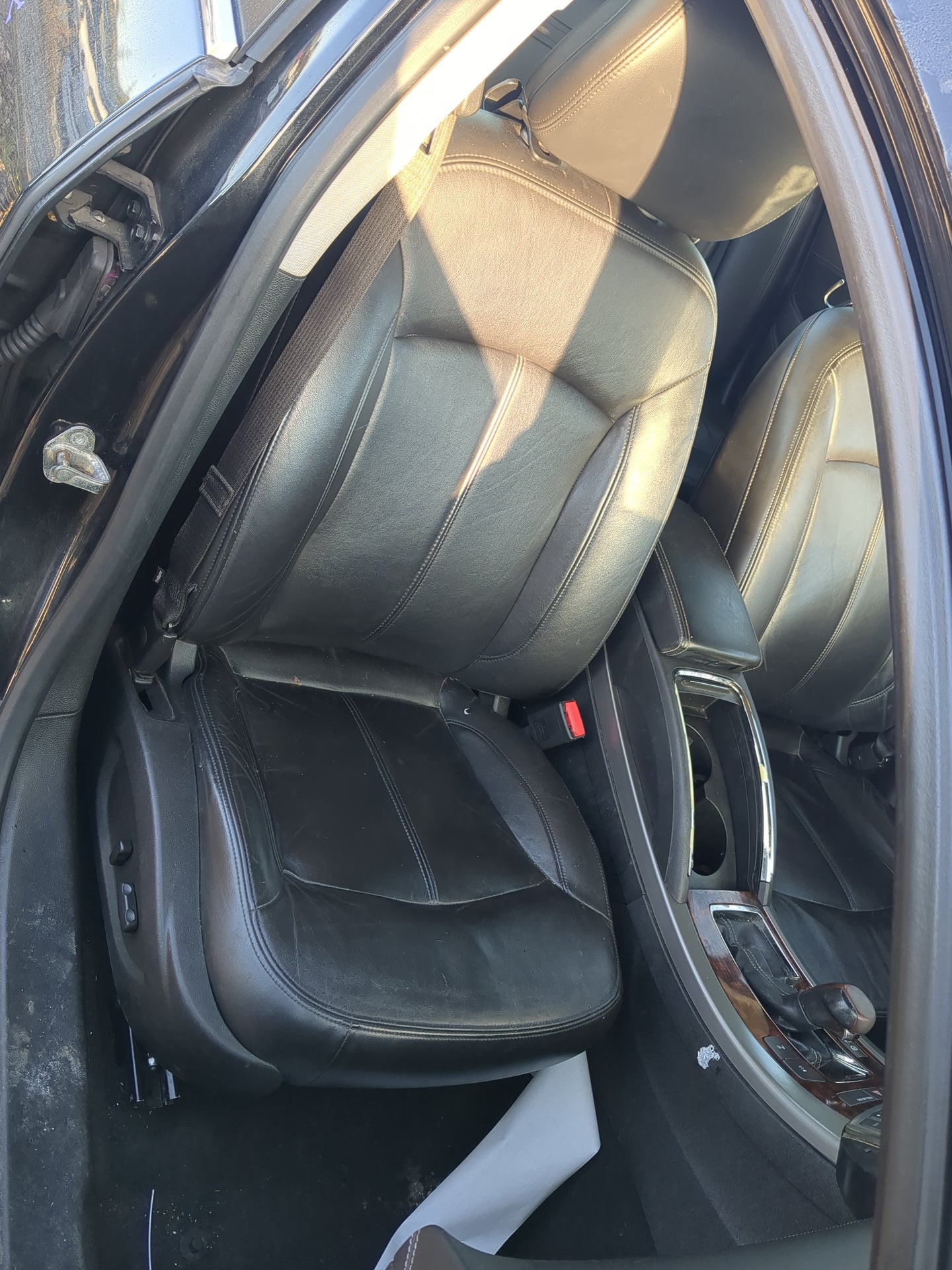 2012-2013 Buick Lacrosse Passenger Front Seat Oem 1191334 - Oemusedautoparts1.com