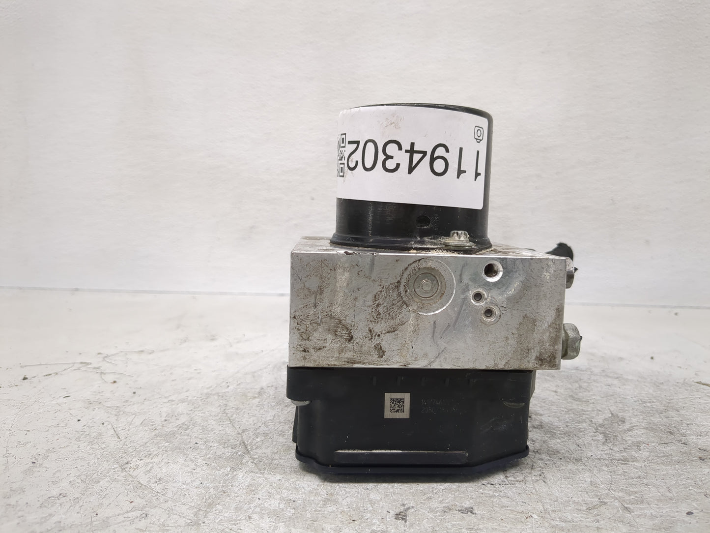 2012-2013 Buick Lacrosse ABS Pump Control Module Replacement Fits Fits 2012 2013 2014 2015 2016 OEM Used Auto Parts - Oemuse