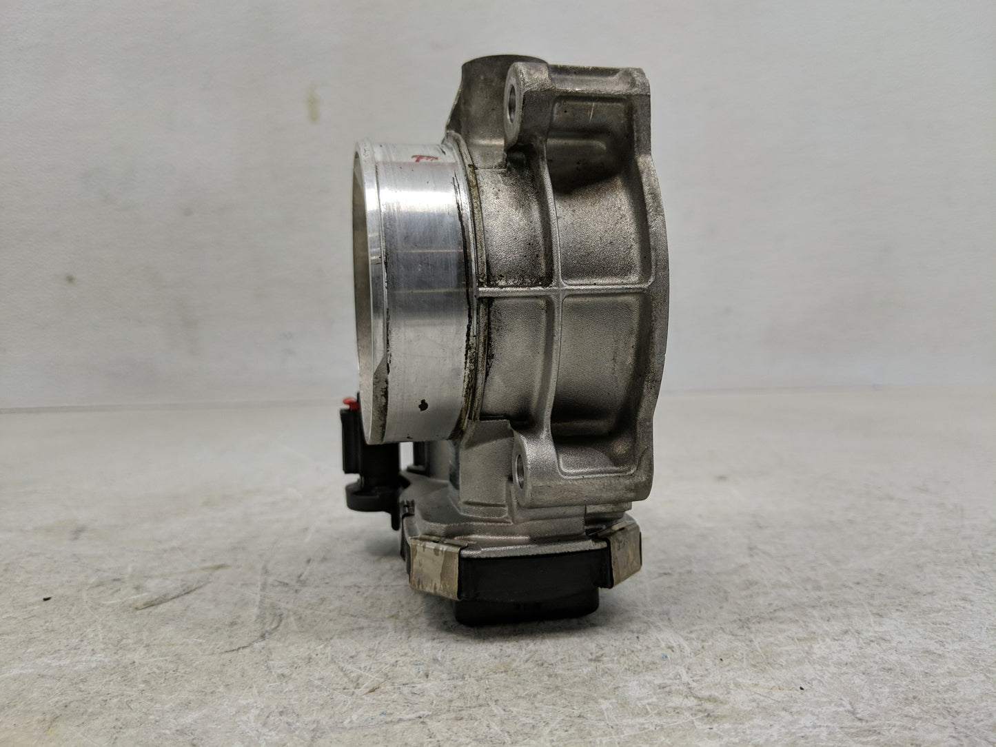 2012-2016 Buick Lacrosse Throttle Body Fits Fits 2012 2013 2014 2015 2016 2017 2018 2019 2020 2021 2022 OEM Used Auto Parts 