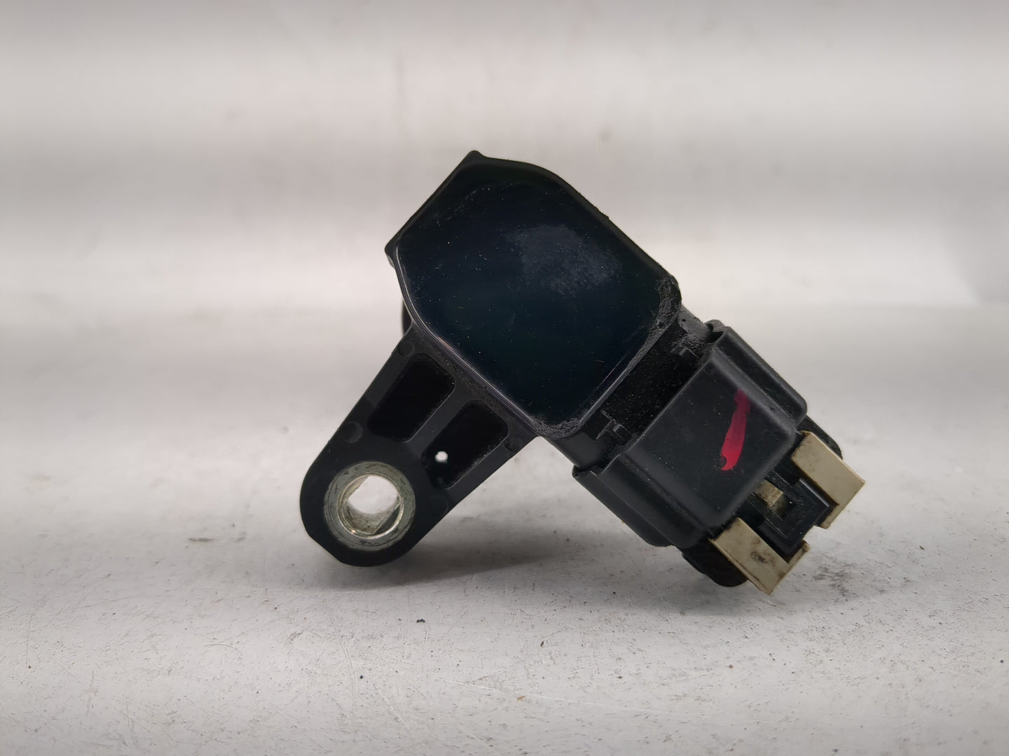 2010-2016 Buick Lacrosse Ignition Coil Igniter Pack - Oemusedautoparts1.com