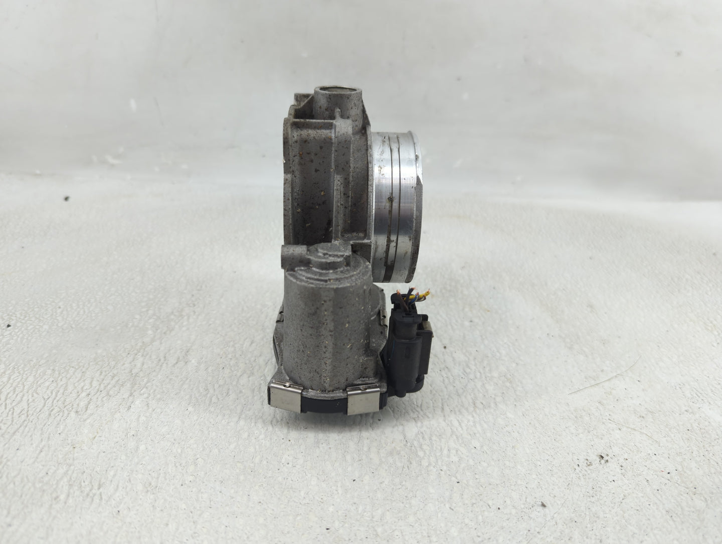 2012-2016 Buick Lacrosse Throttle Body Fits Fits 2012 2013 2014 2015 2016 2017 2018 2019 2020 2021 2022 OEM Used Auto Parts 