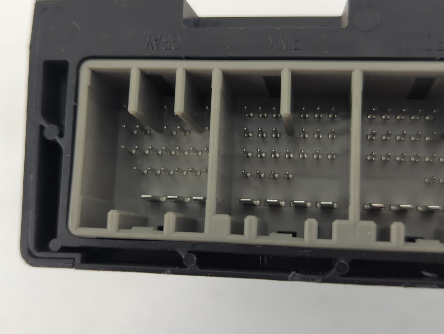 2012-2013 Buick Lacrosse Body Control Module Bcm Inner Cabin Fuse Box - Oemusedautoparts1.com