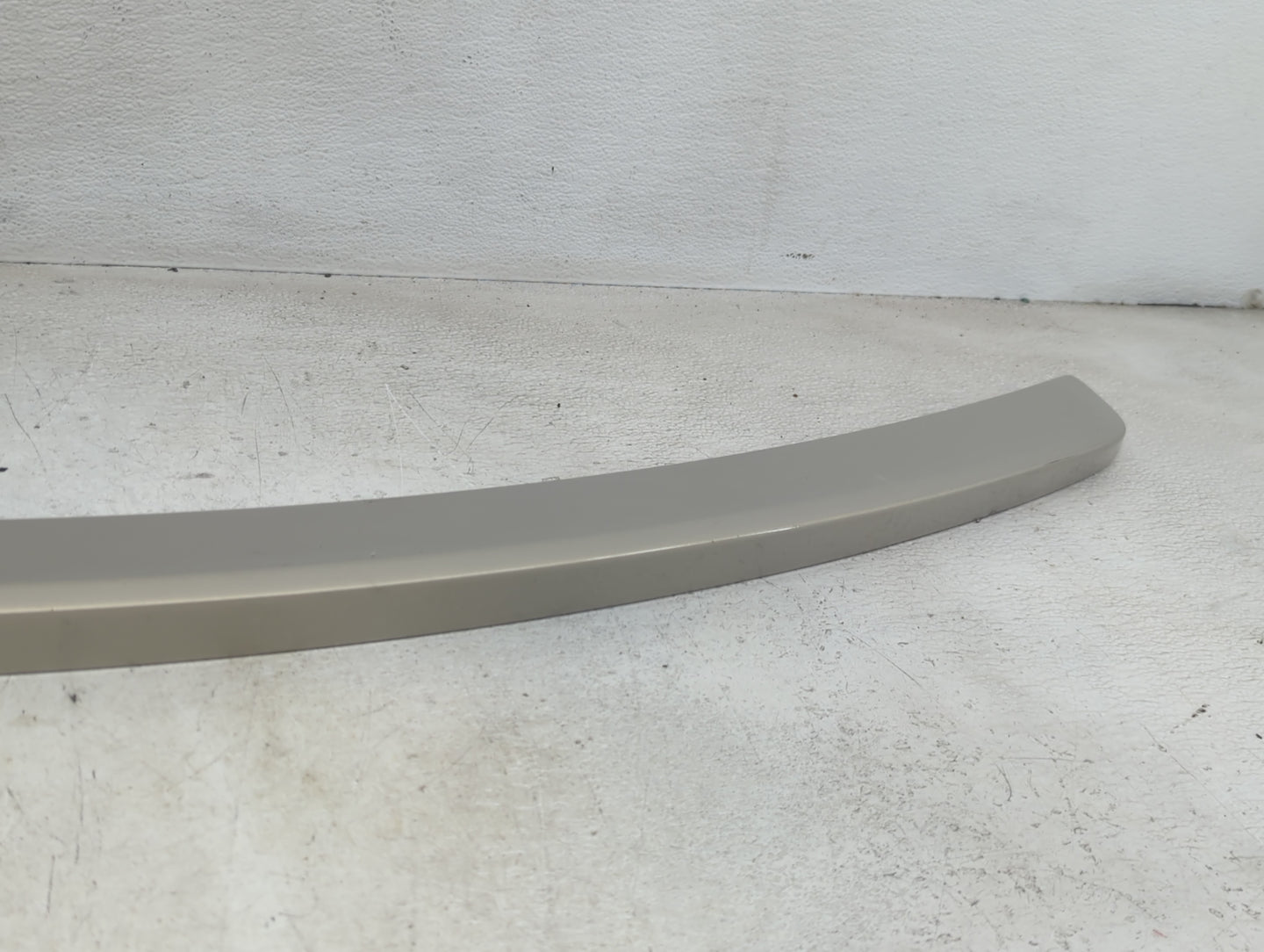 2010-2013 Buick Lacrosse Rear Spoiler Oem - Oemusedautoparts1.com