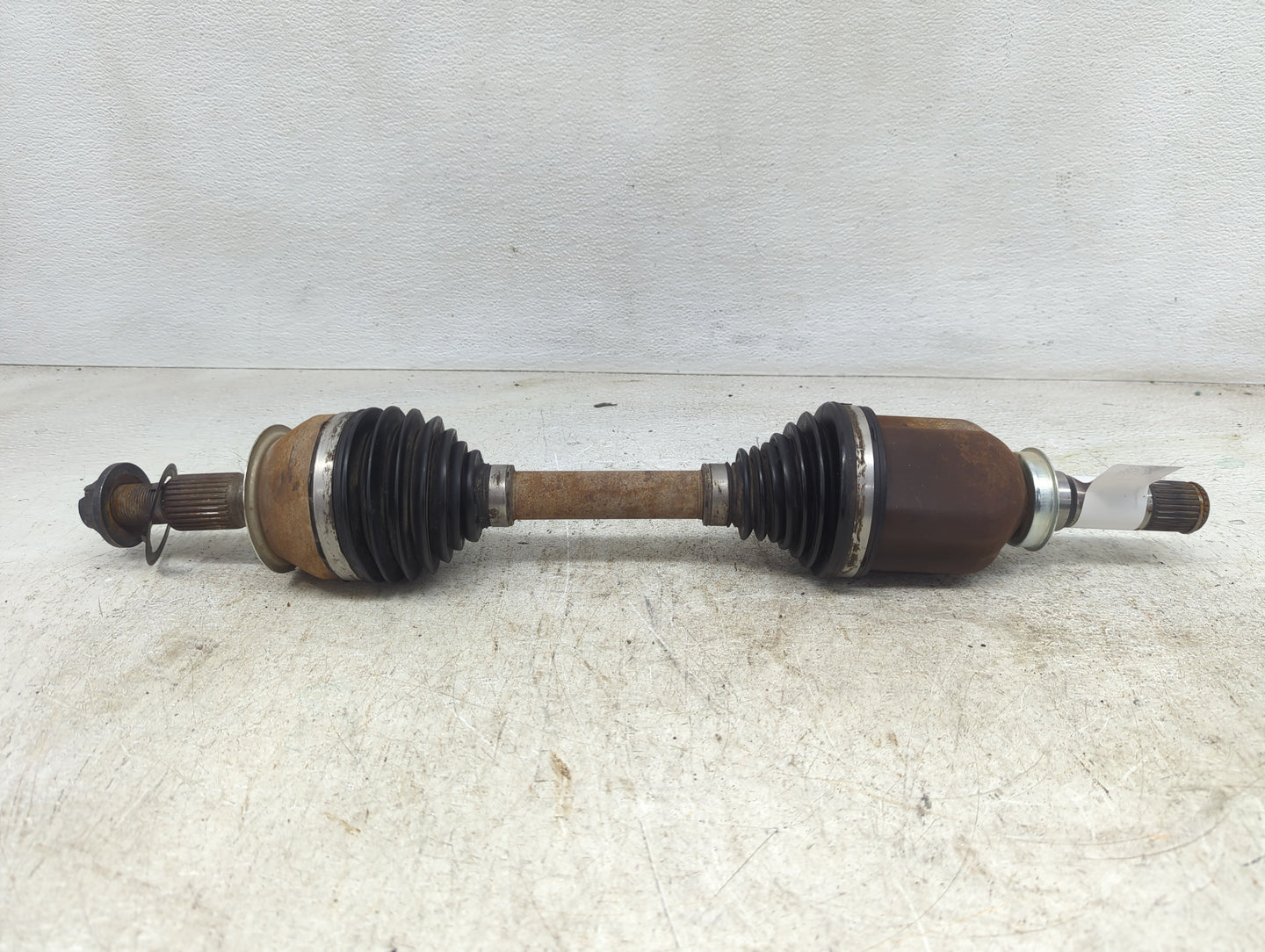 2010-2016 Buick Lacrosse Axle Shaft Front Driver Cv C/v 1428491 - Oemusedautoparts1.com