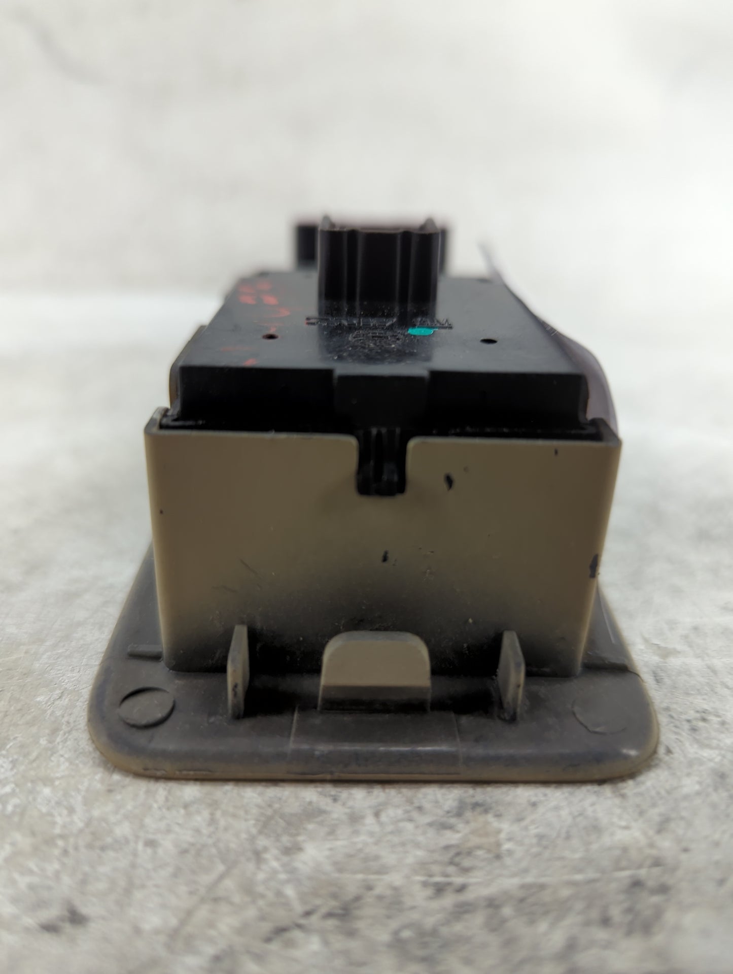 2010-2013 Buick Lacrosse Master Power Window Switch Replacement Driver Side Left P/N:20854239 Fits Fits 2010 2011 2012 2013 