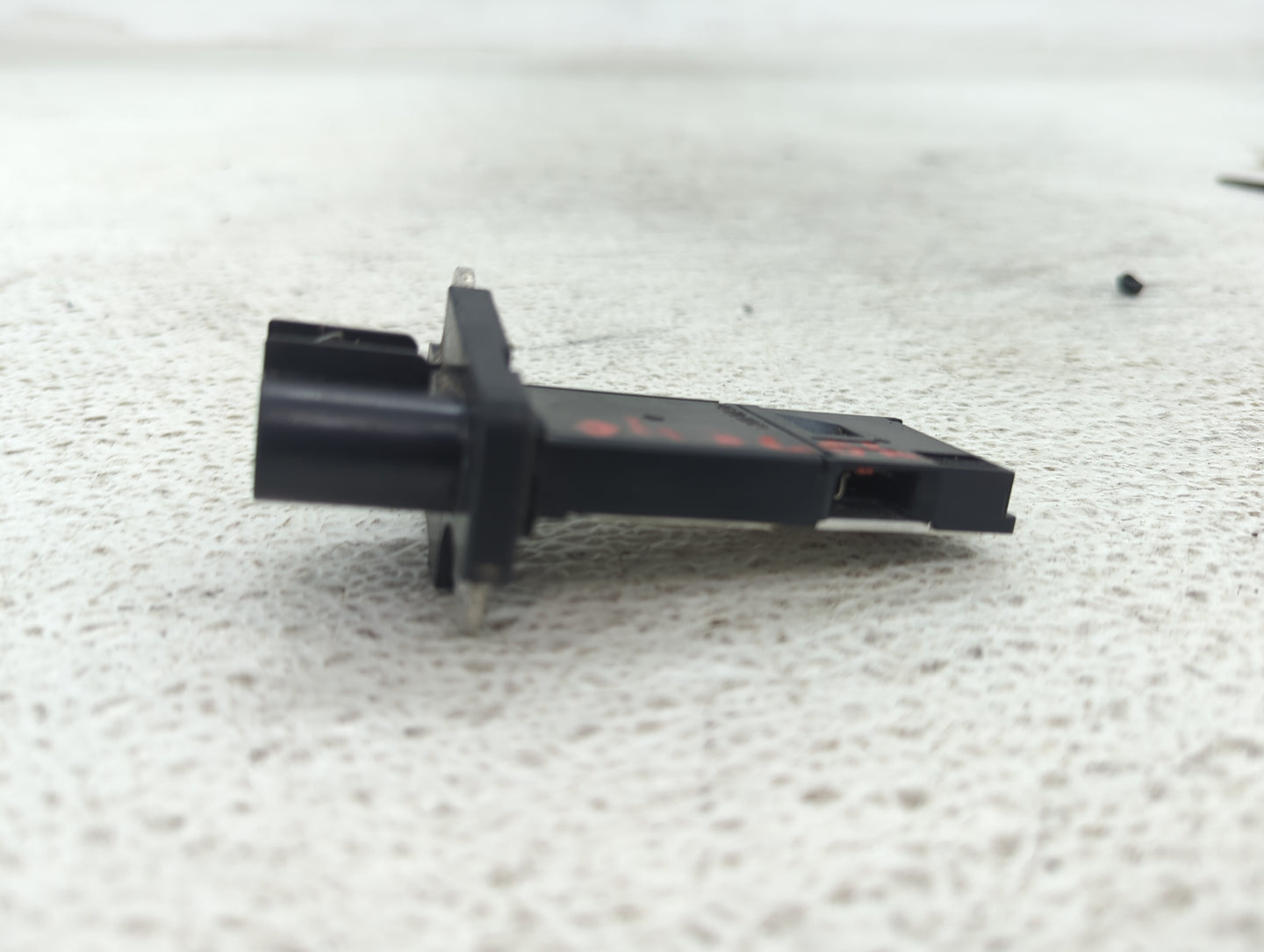 2010-2016 Buick Lacrosse Mass Air Flow Meter Maf 1487887 - Oemusedautoparts1.com
