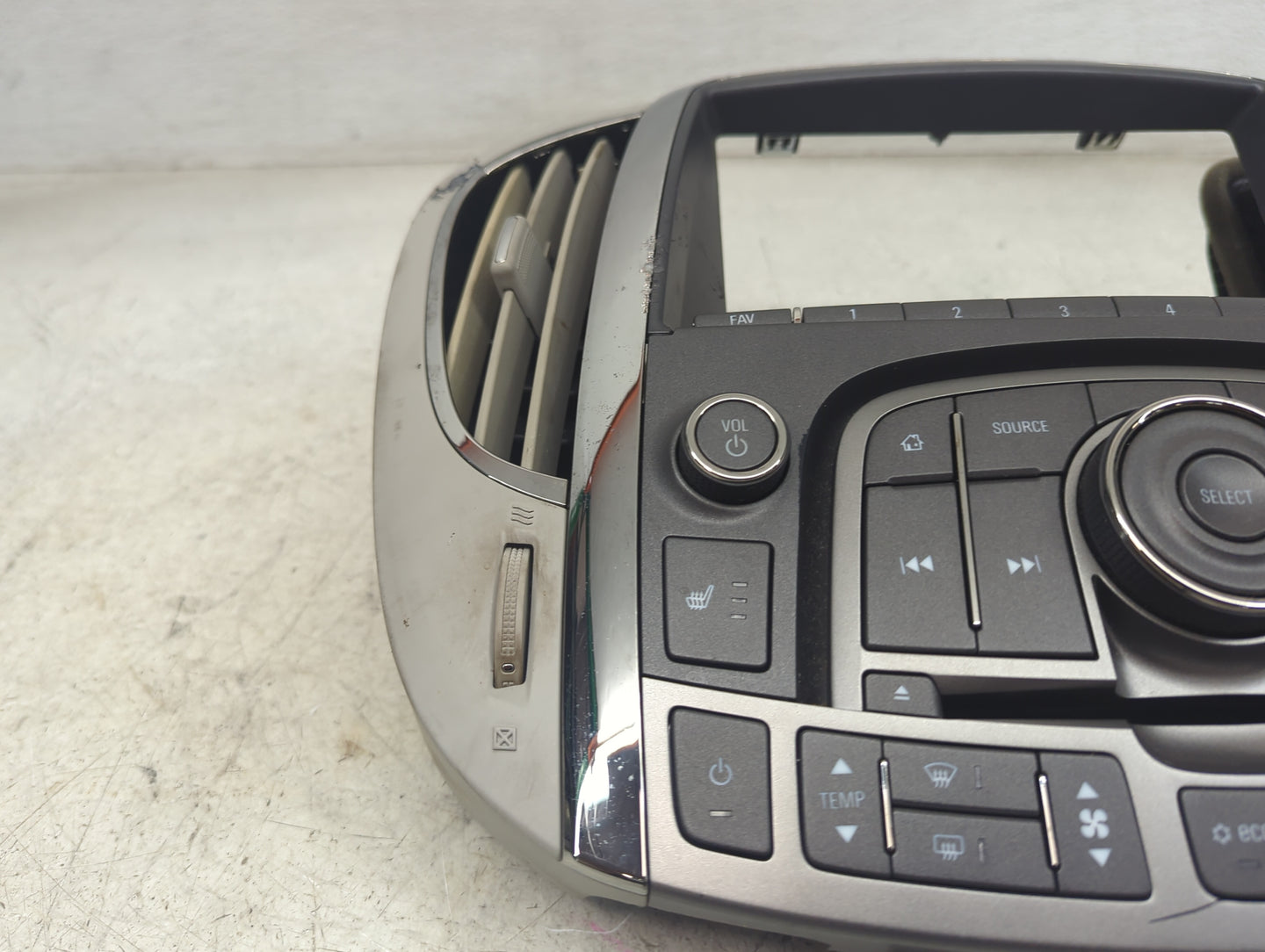 2013-2013 Buick Lacrosse Radio Control Panel 1492665 - Oemusedautoparts1.com