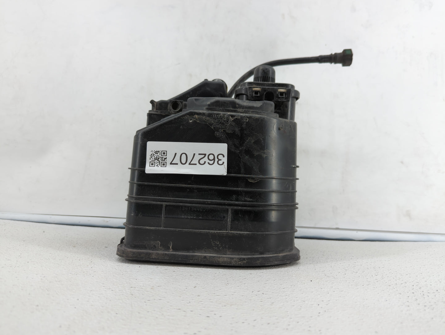 2013 Buick Lacrosse Fuel Vapor Charcoal Canister - Oemusedautoparts1.com