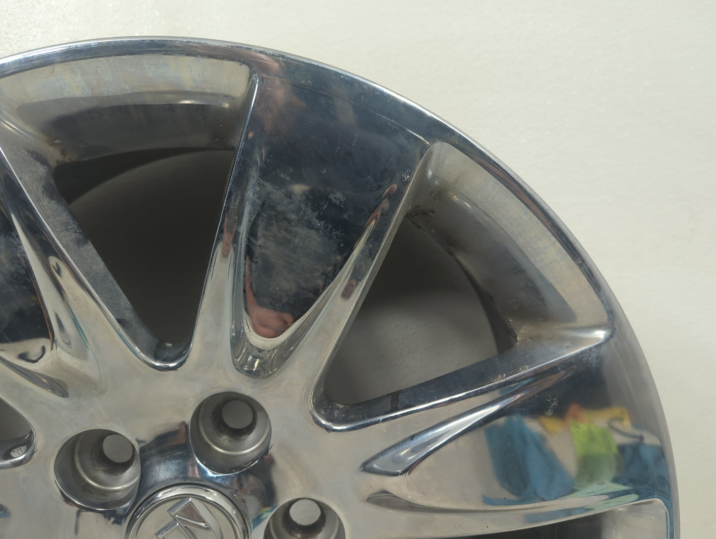 2013 Buick Lacrosse Oem Wheel Rim 5014971 - Oemusedautoparts1.com