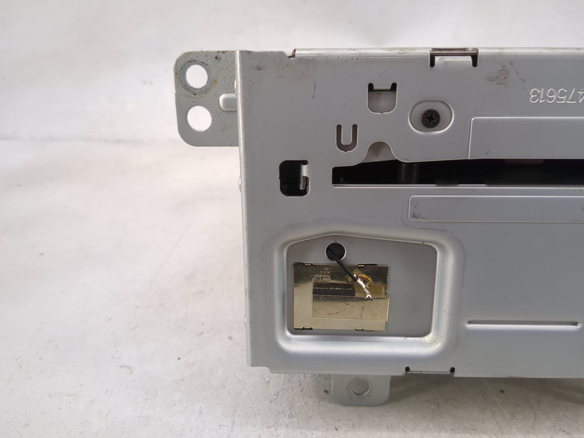 2013 Buick Lacrosse Radio AM FM Cd Player Receiver Replacement P/N:22992934 Fits OEM Used Auto Parts - Oemusedautoparts1.com