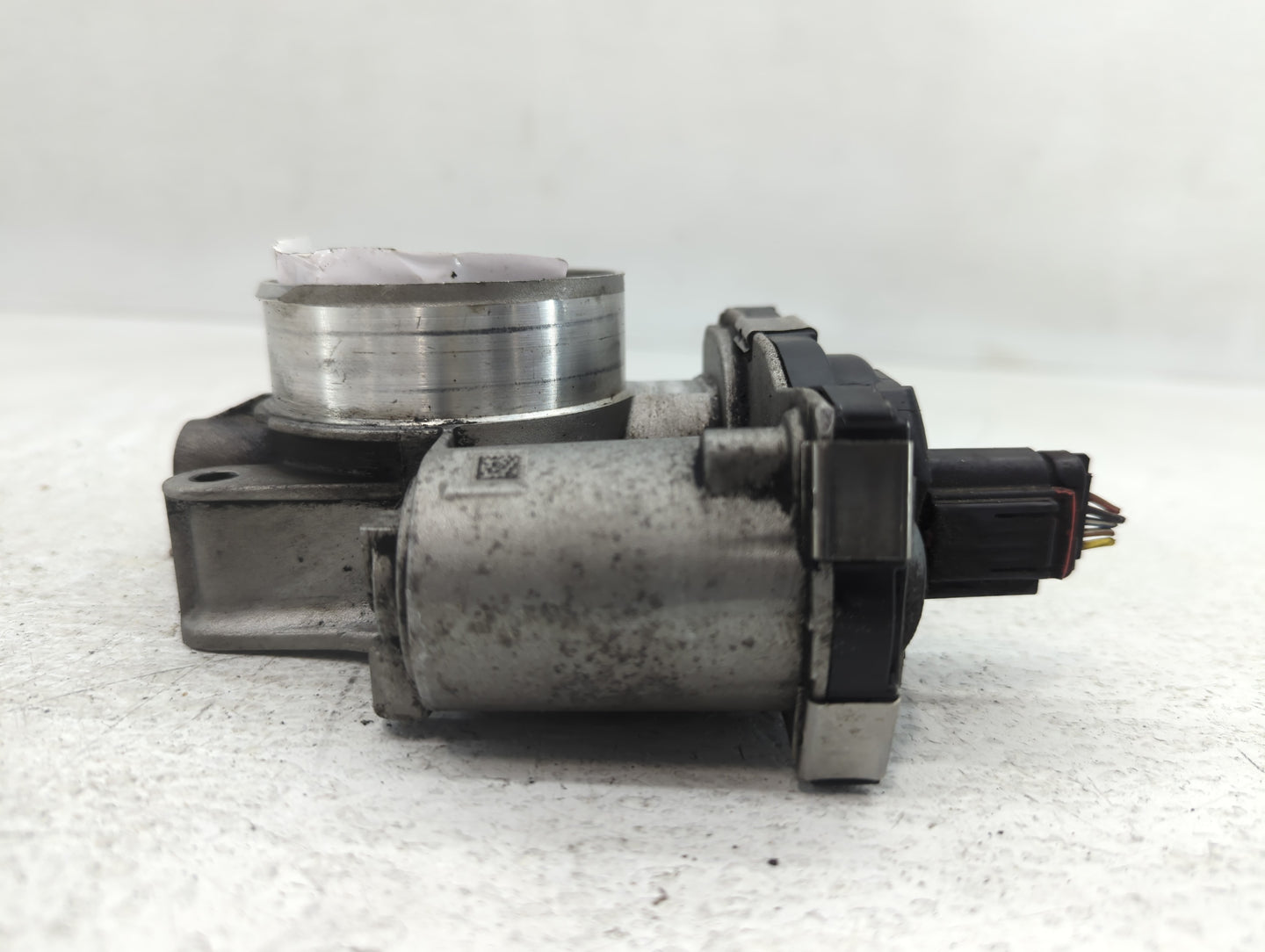 2012-2015 Buick Lacrosse Throttle Body Fits Fits 2012 2013 2014 2015 OEM Used Auto Parts - Oemusedautoparts1.com