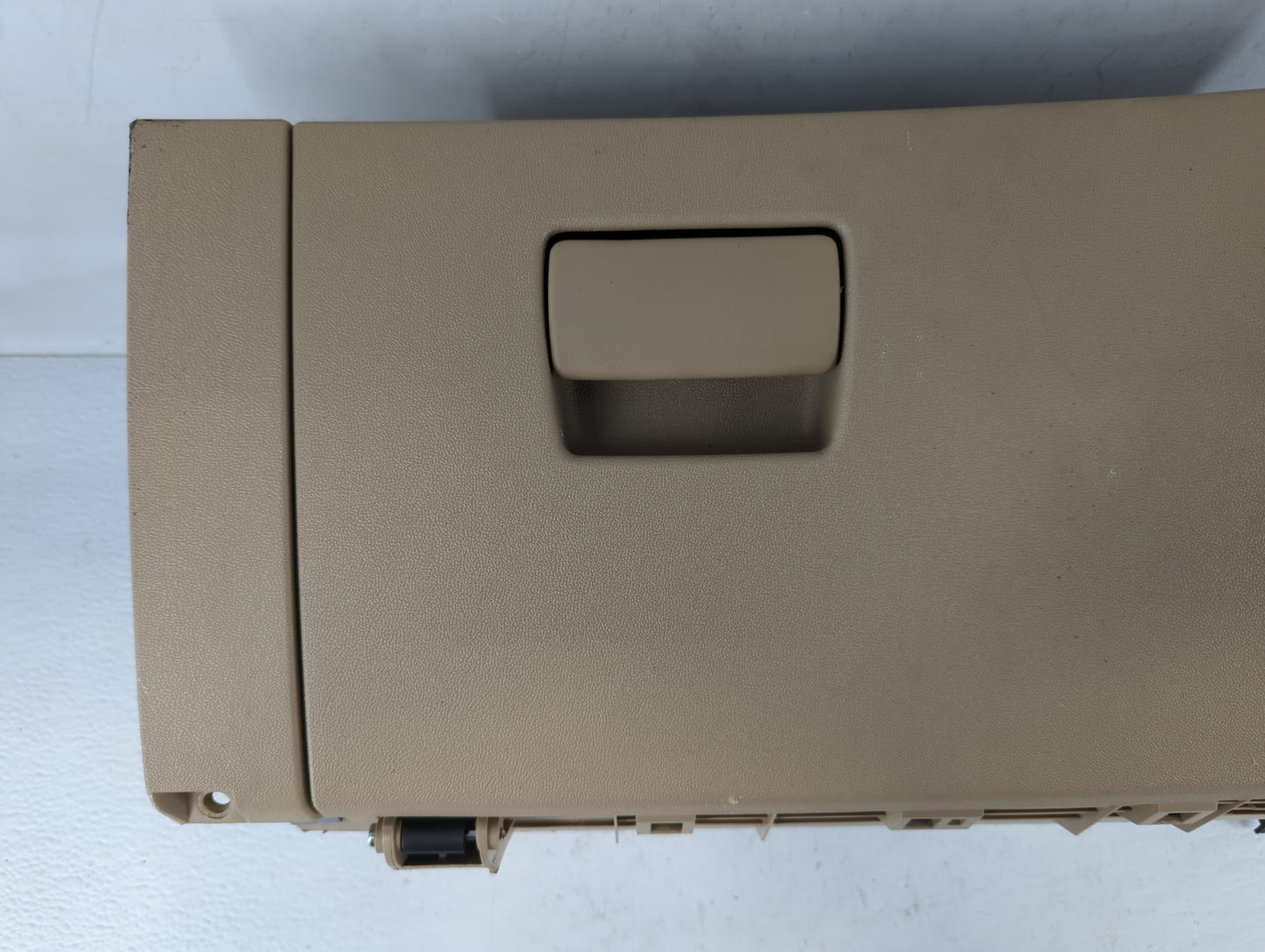 2013 Buick Lacrosse Passenger Glove Box Door Storage Compartment - Oemusedautoparts1.com