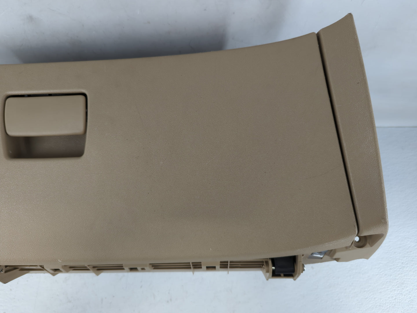 2013 Buick Lacrosse Passenger Glove Box Door Storage Compartment - Oemusedautoparts1.com