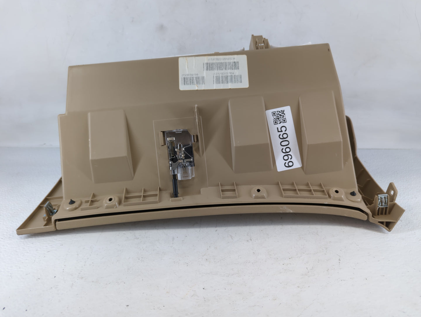 2013 Buick Lacrosse Passenger Glove Box Door Storage Compartment - Oemusedautoparts1.com