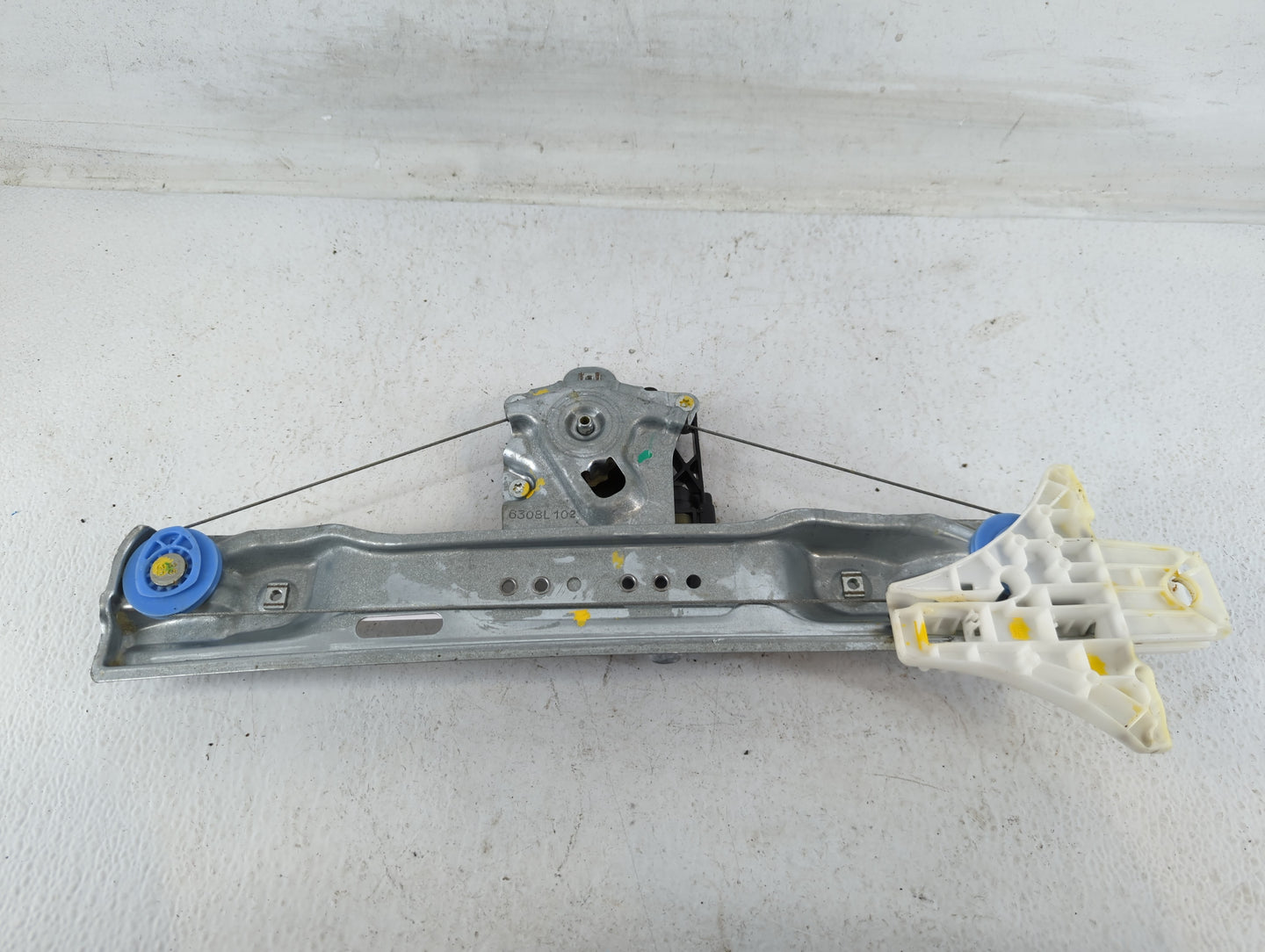 2013-2016 Buick Lacrosse Driver Left Rear Window Regulator 700850 - Oemusedautoparts1.com