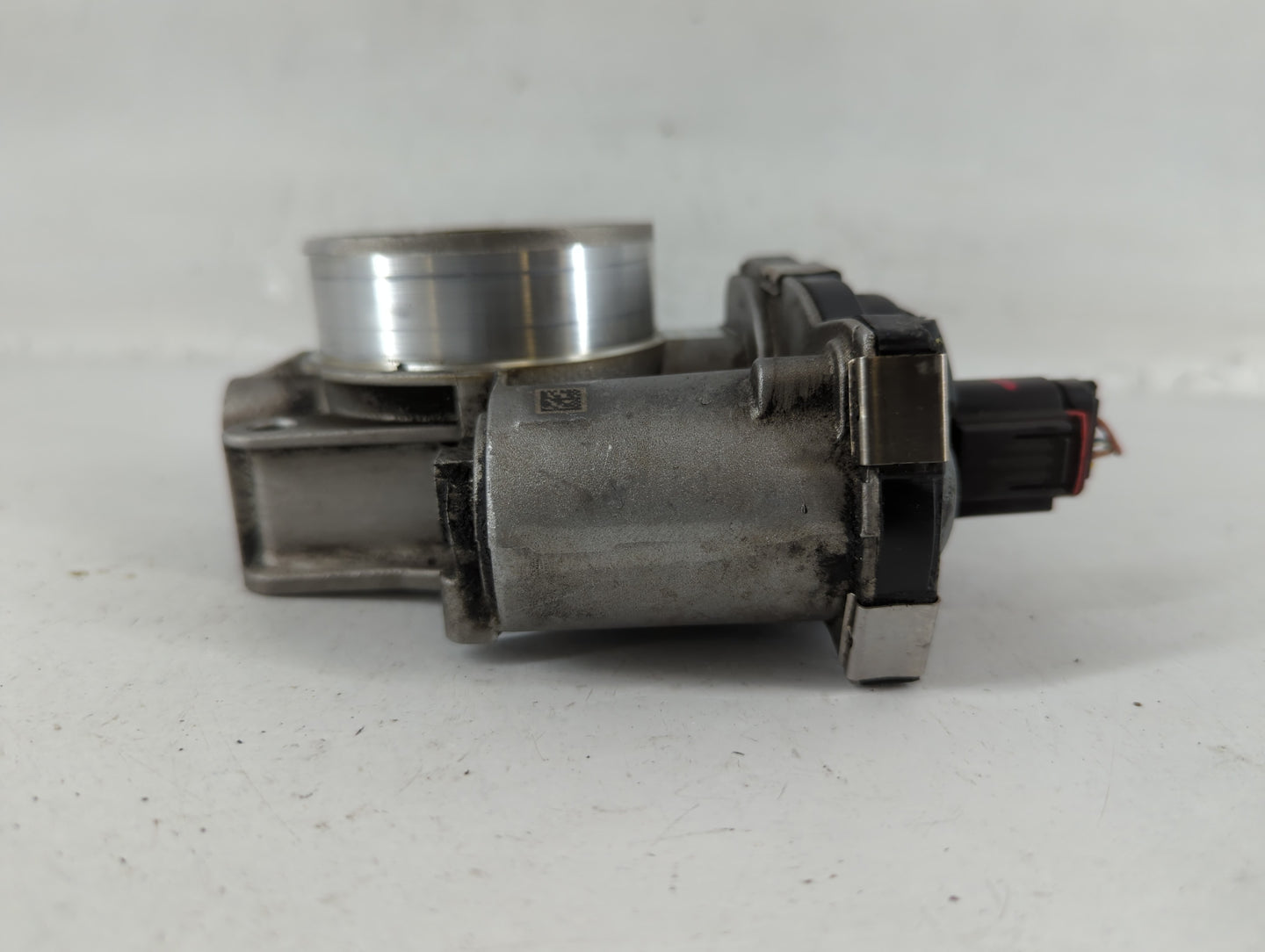 2012-2015 Buick Lacrosse Throttle Body P/N:12632101CA Fits Fits 2012 2013 2014 2015 OEM Used Auto Parts - Oemusedautoparts1.