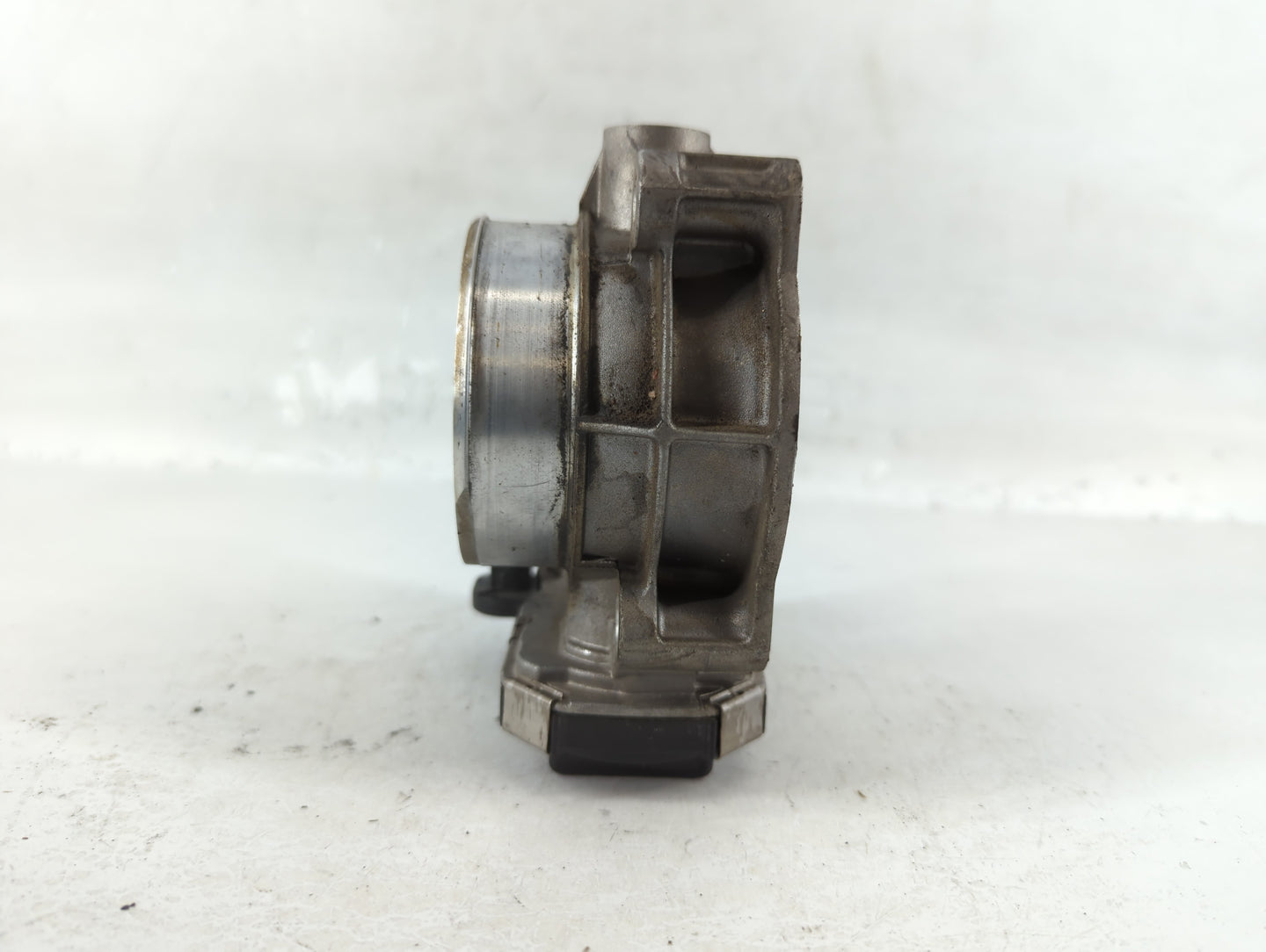 2012-2016 Buick Lacrosse Throttle Body P/N:12632172BA Fits Fits 2012 2013 2014 2015 2016 2017 2018 2019 2020 2021 2022 OEM U