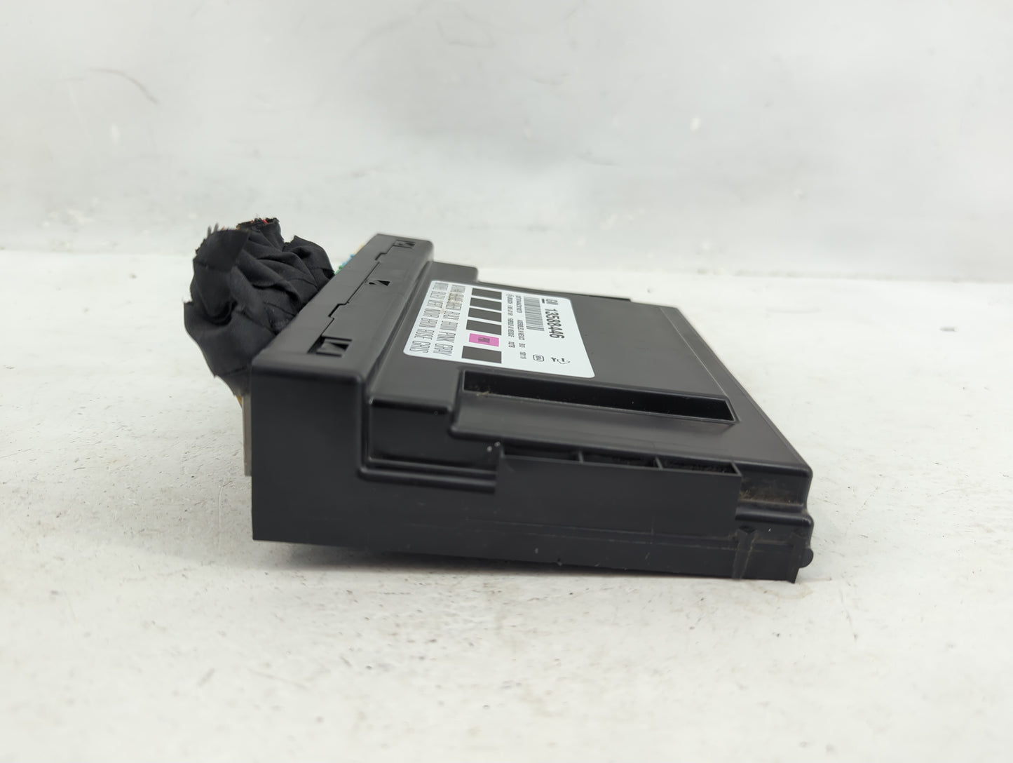 2012-2013 Buick Lacrosse Body Control Module Bcm Inner Cabin Fuse Box - Oemusedautoparts1.com
