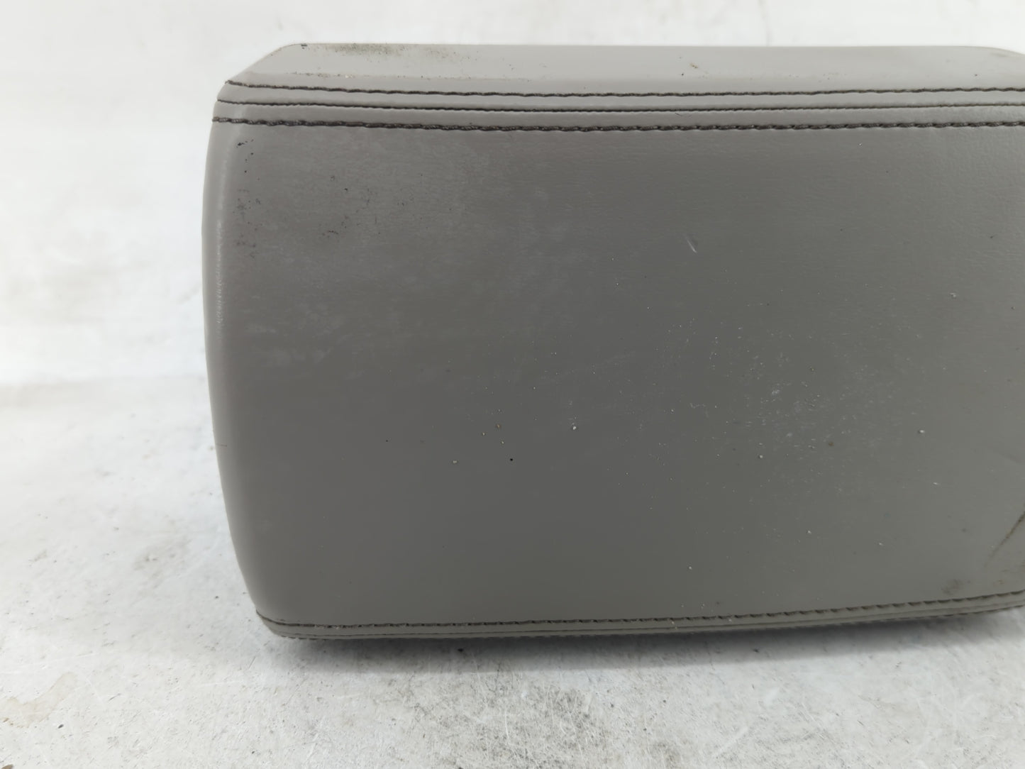 2012-2013 Buick Lacrosse Center Console Armrest Cover Lid Fits Fits 2012 2013 OEM Used Auto Parts - Oemusedautoparts1.com
