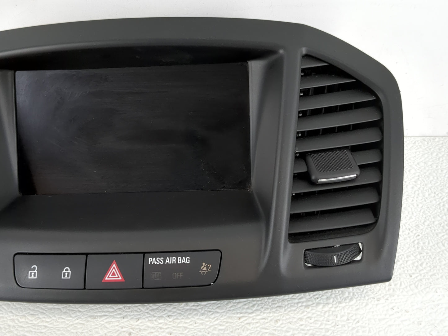 2012-2013 Buick Regal Information Display Screen - Oemusedautoparts1.com