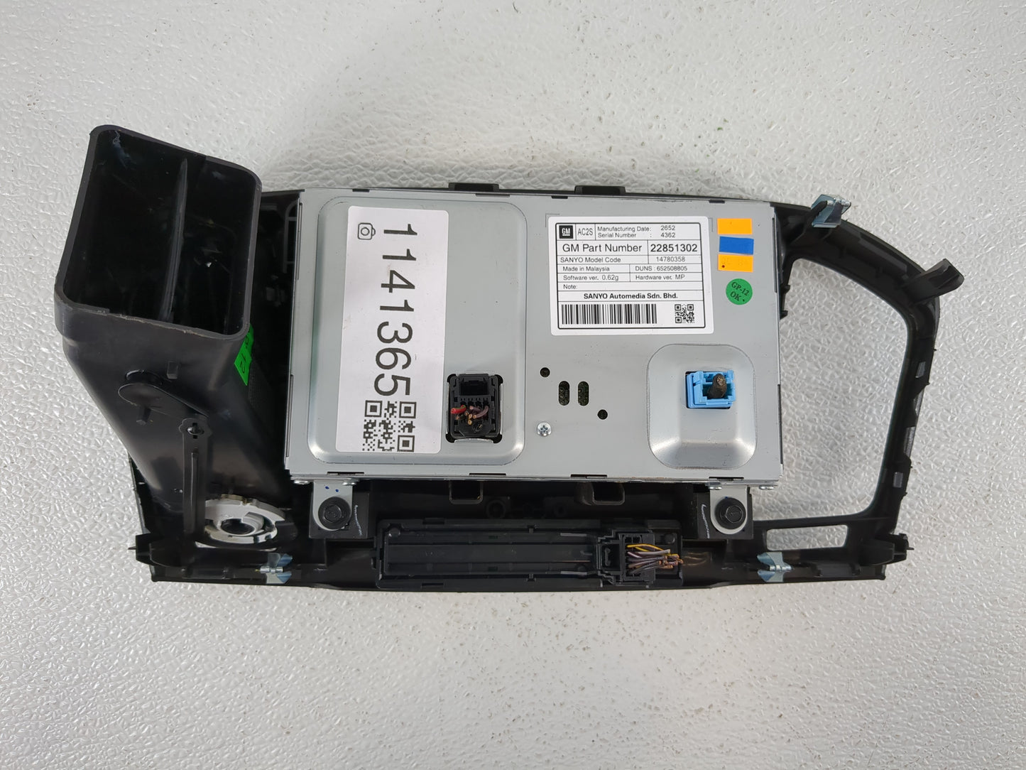 2012-2013 Buick Regal Information Display Screen - Oemusedautoparts1.com