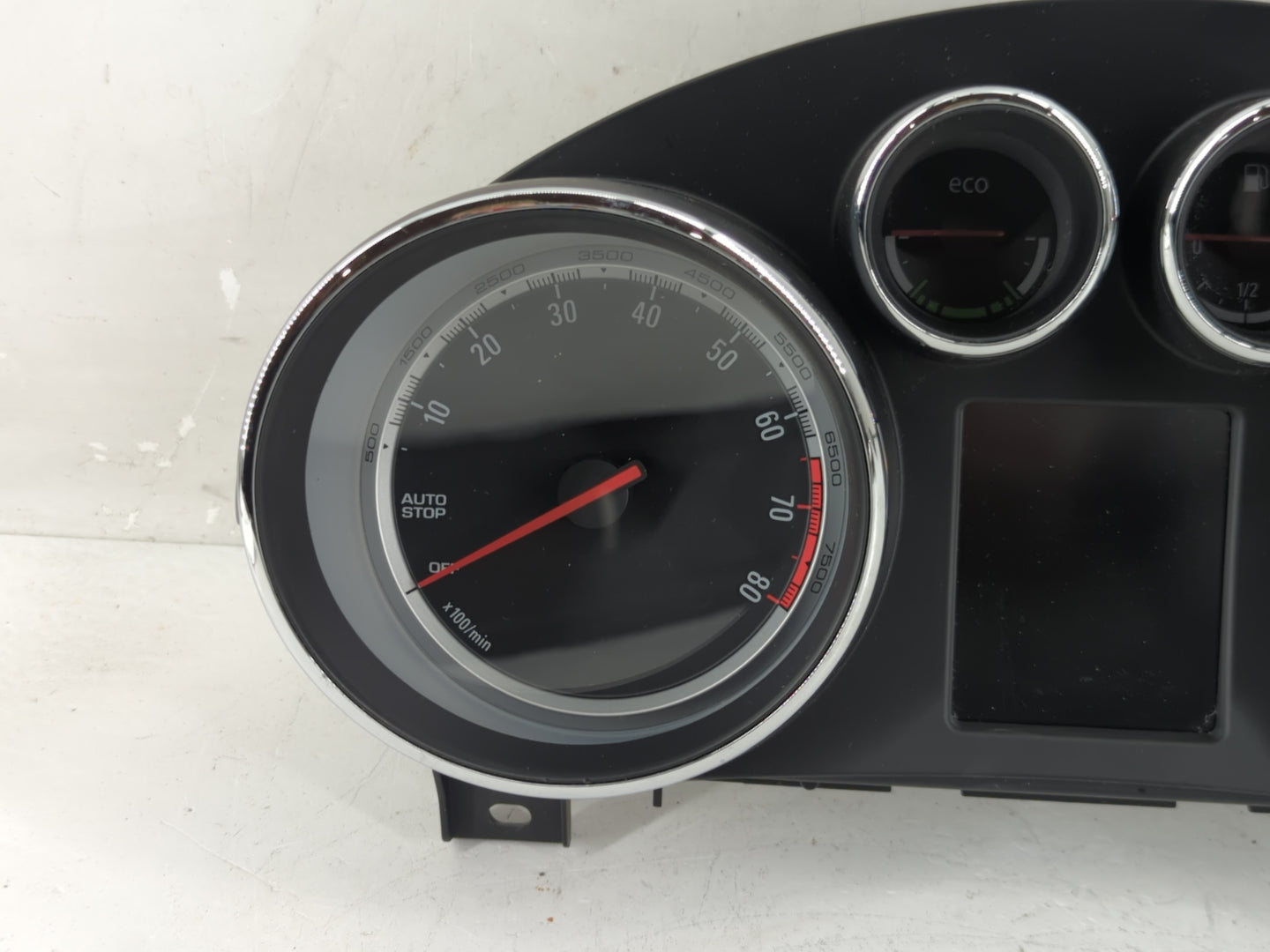 2013 Buick Regal Instrument Cluster Speedometer Gauges Fits OEM Used Auto Parts - Oemusedautoparts1.com