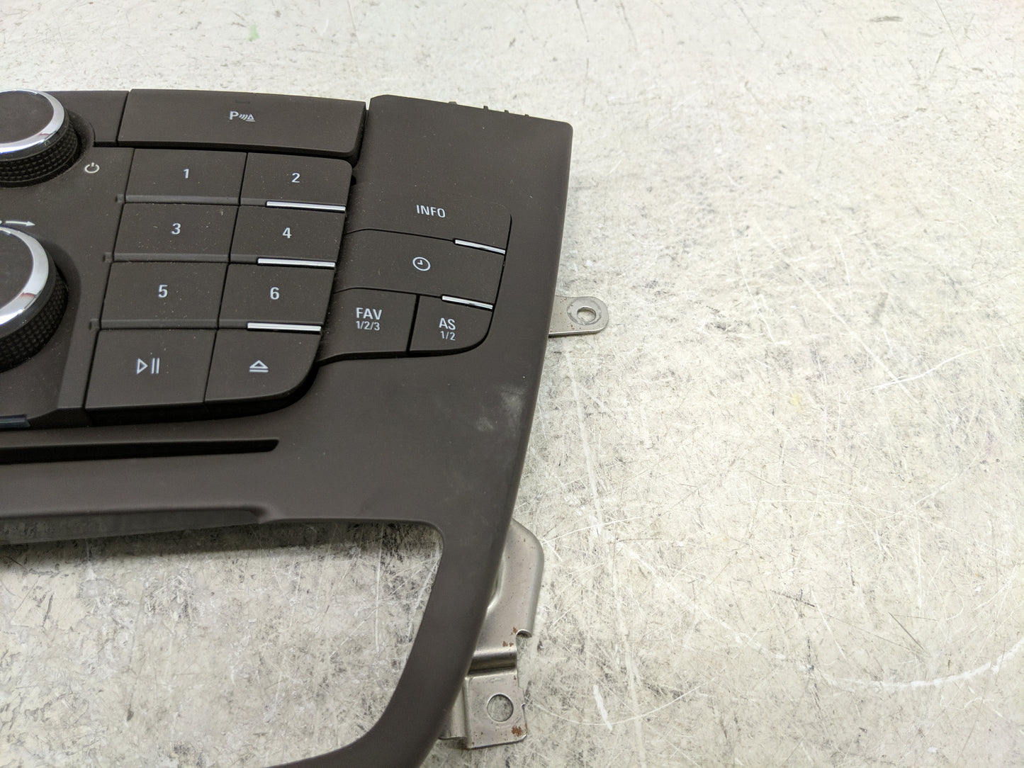 2012-2013 Buick Regal Radio Control Panel - Oemusedautoparts1.com