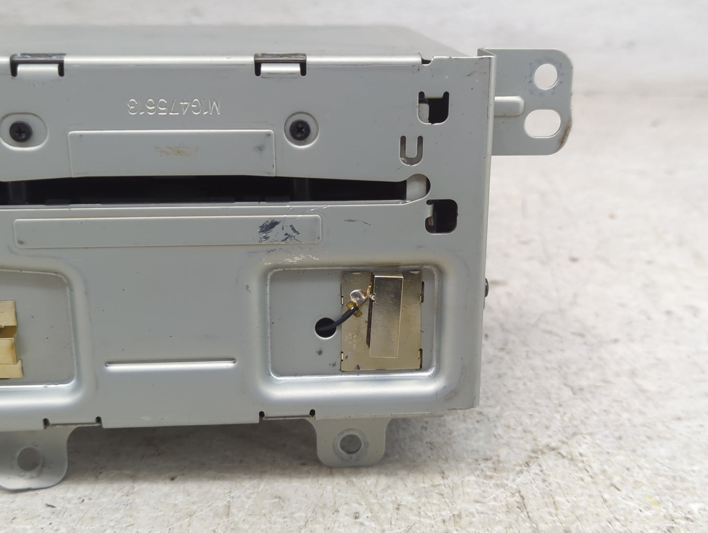 2013 Buick Regal Radio AM FM Cd Player Receiver Replacement P/N:23121124 CQ-XG62E6GDD, GA-130-COLR-NS Fits OEM Used Auto Par