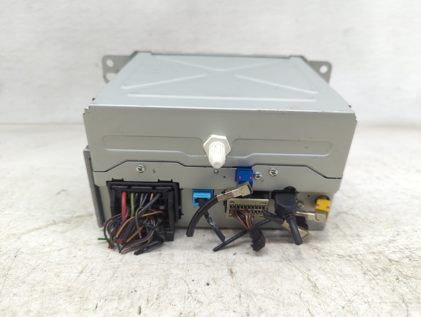 2013 Buick Regal Radio AM FM Cd Player Receiver Replacement P/N:23121124 CQ-XG62E6GDD, GA-130-COLR-NS Fits OEM Used Auto Par