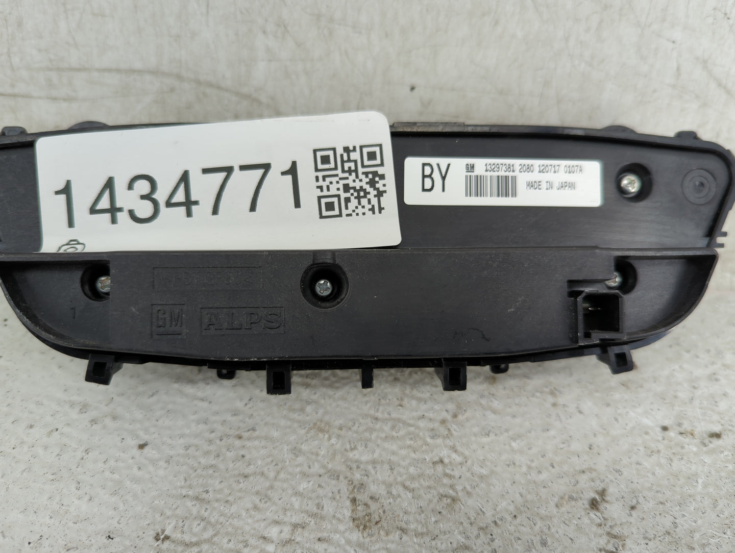 2011-2013 Buick Regal Climate Control Module Temperature AC/Heater Replacement P/N:13297381 Fits Fits 2011 2012 2013 OEM Use