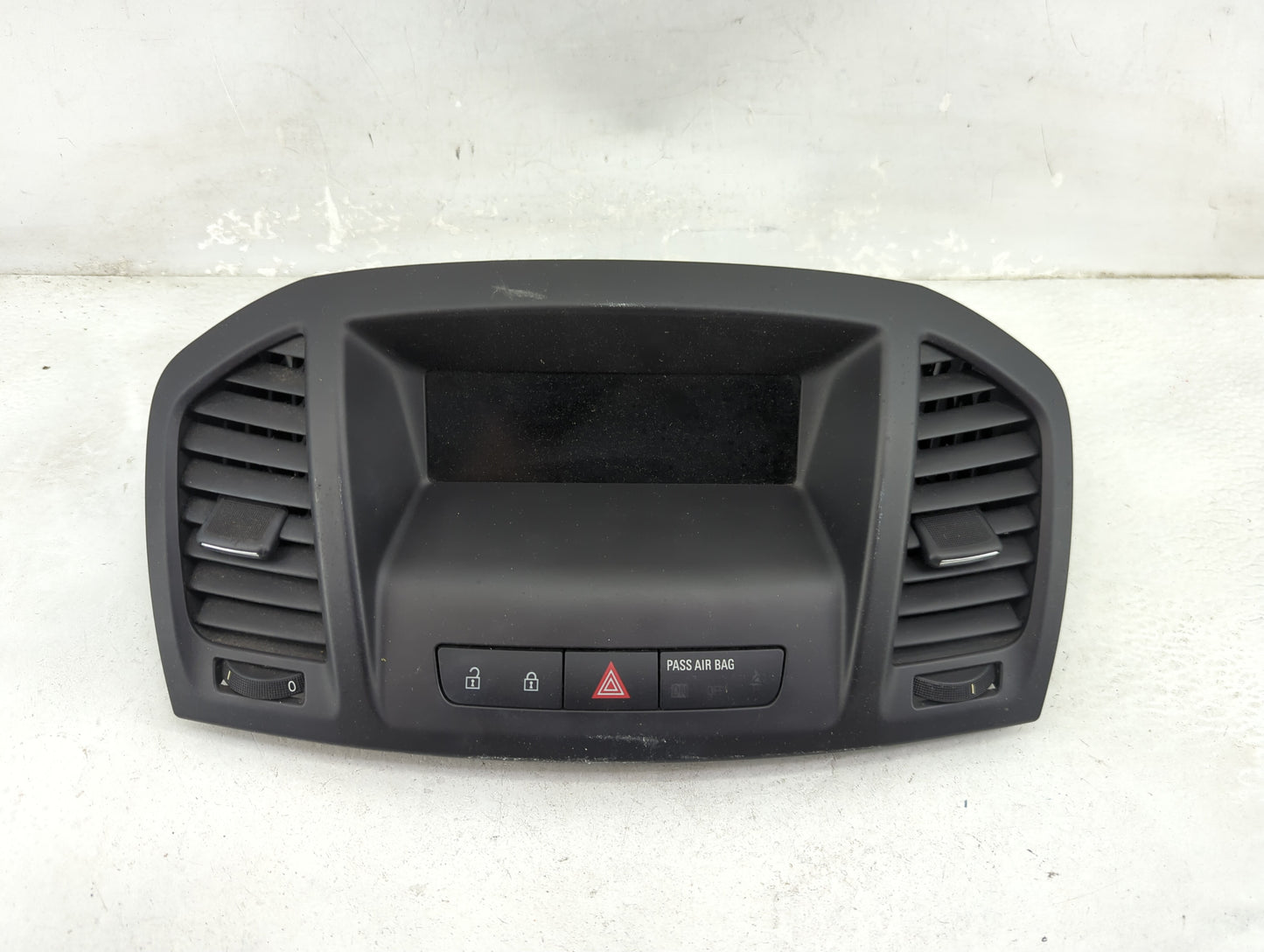 2012-2013 Buick Regal Information Display Screen - Oemusedautoparts1.com